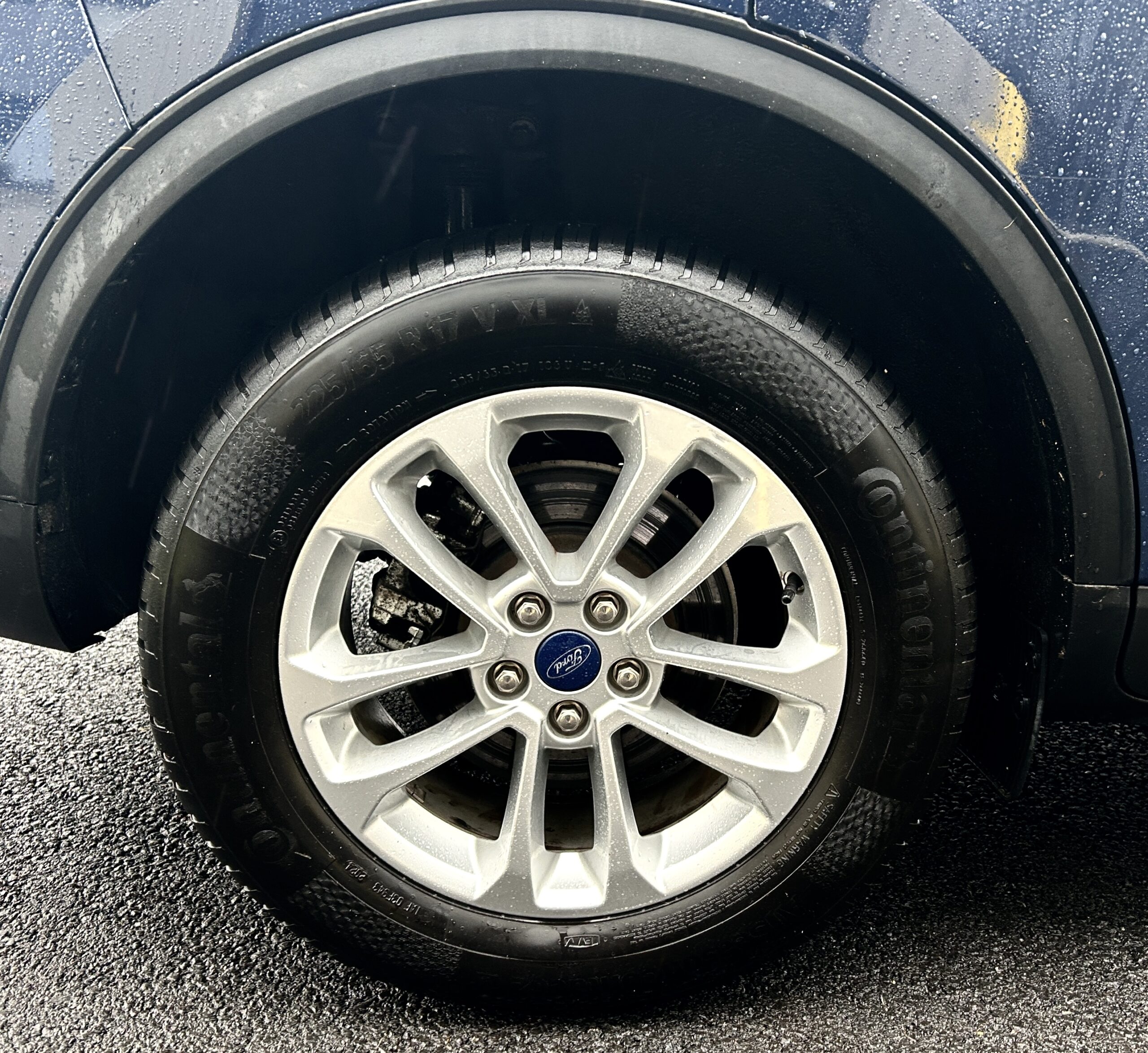 Ford Kuga III 2.5 Hybrid Flex 190 E85 ECVT photo 011