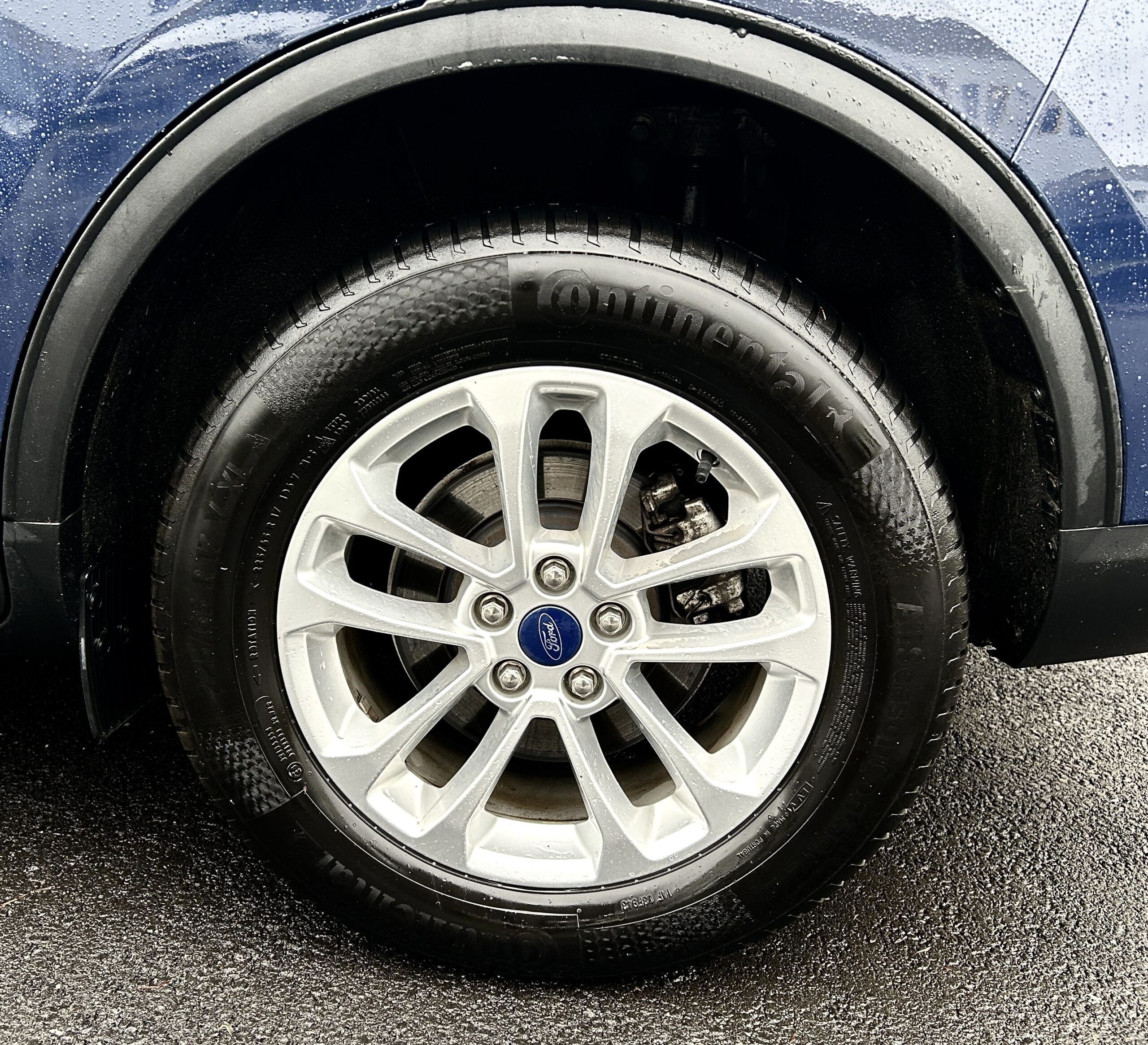 Ford Kuga III 2.5 Hybrid Flex 190 E85 ECVT photo 012