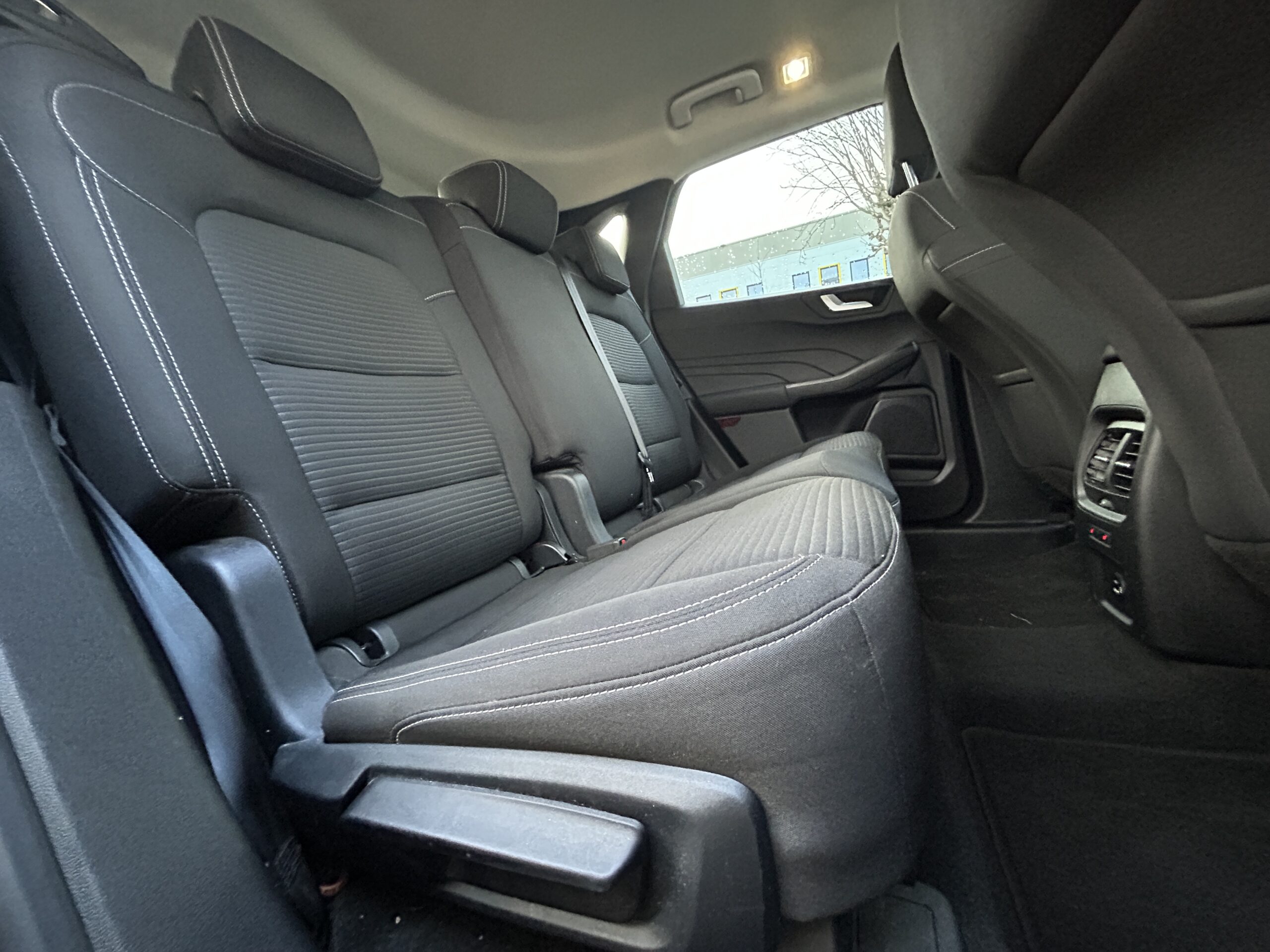 Ford Kuga III 2.5 Hybrid Flex 190 E85 ECVT photo 015