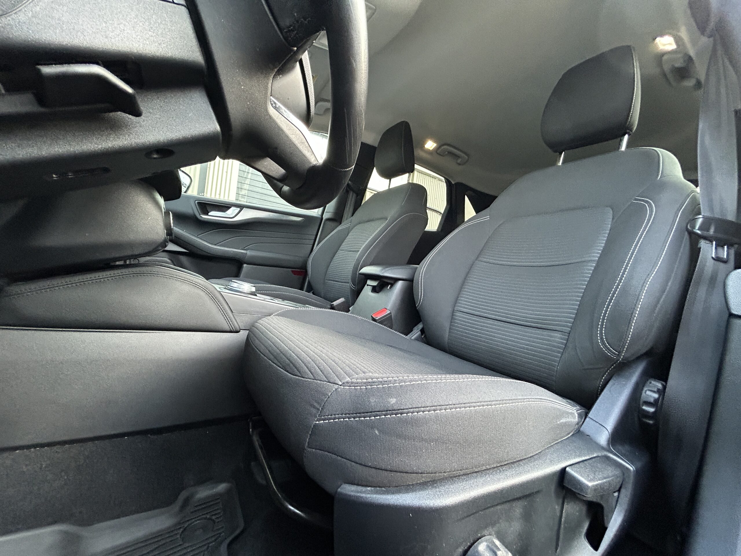 Ford Kuga III 2.5 Hybrid Flex 190 E85 ECVT photo 021