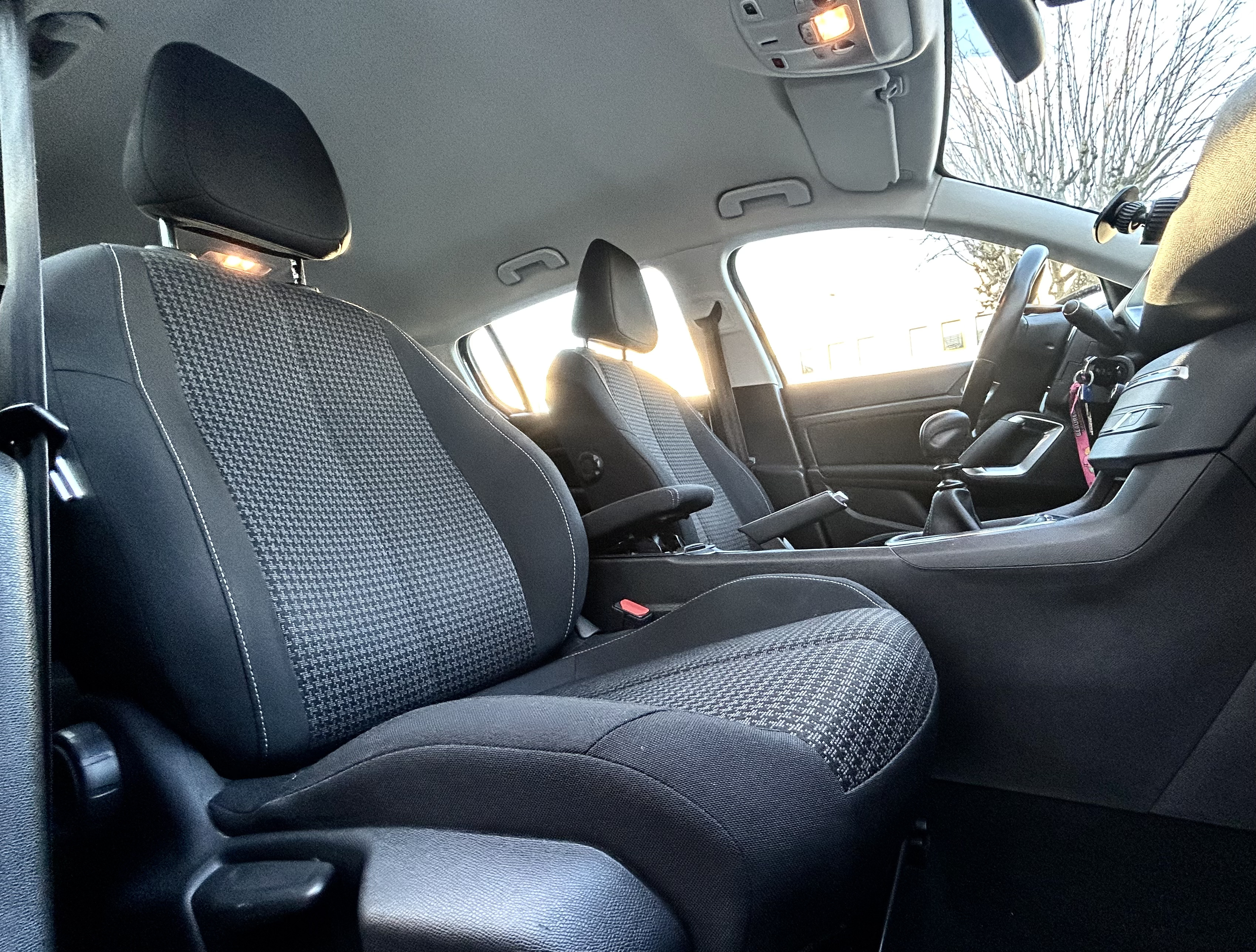 Peugeot 308 1.2 Puretech 110 Active photo 018