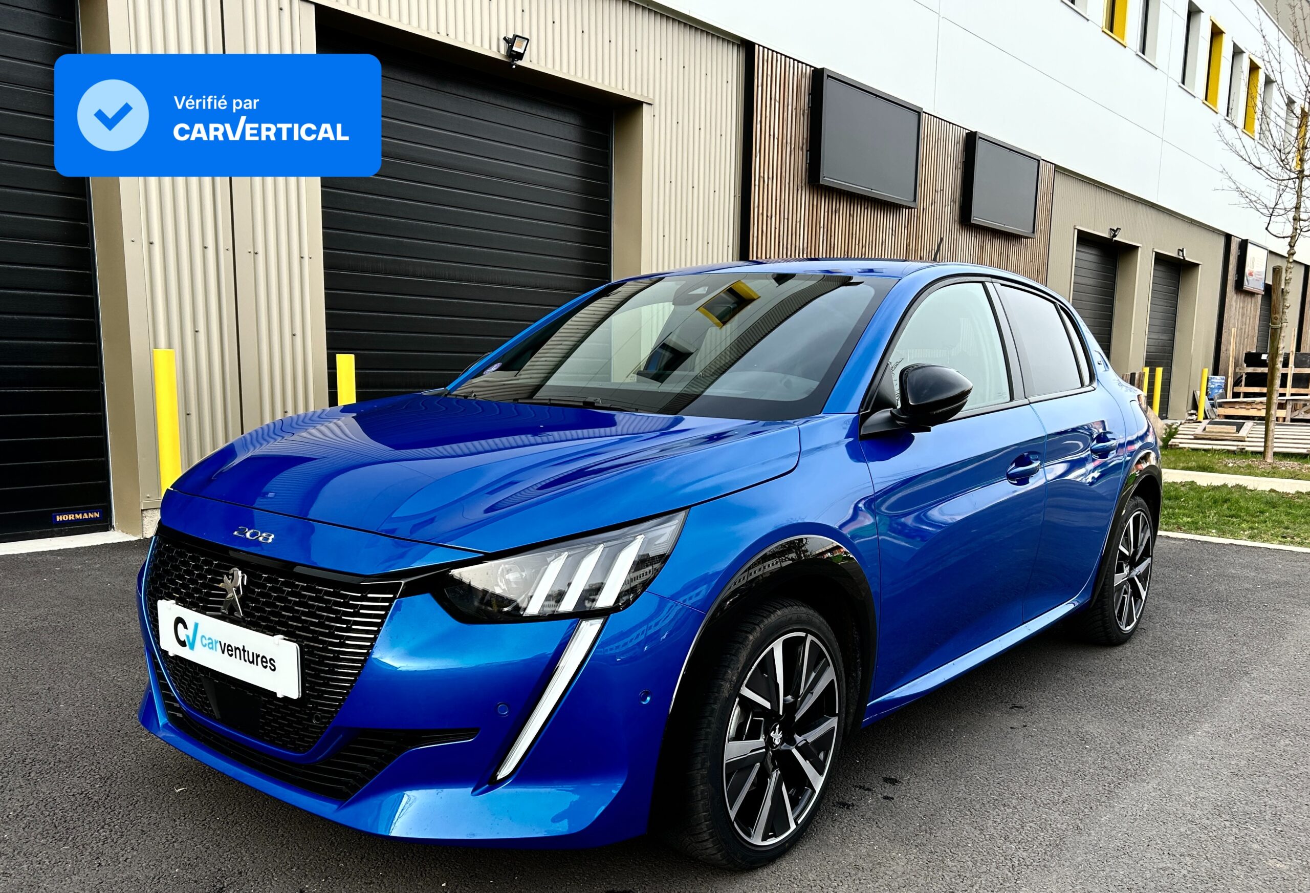 Peugeot 208 II GT 1.2 PureTech 100 BVM6 Bleu Vertigo extérieur avant – CarVentures Fresnes 94