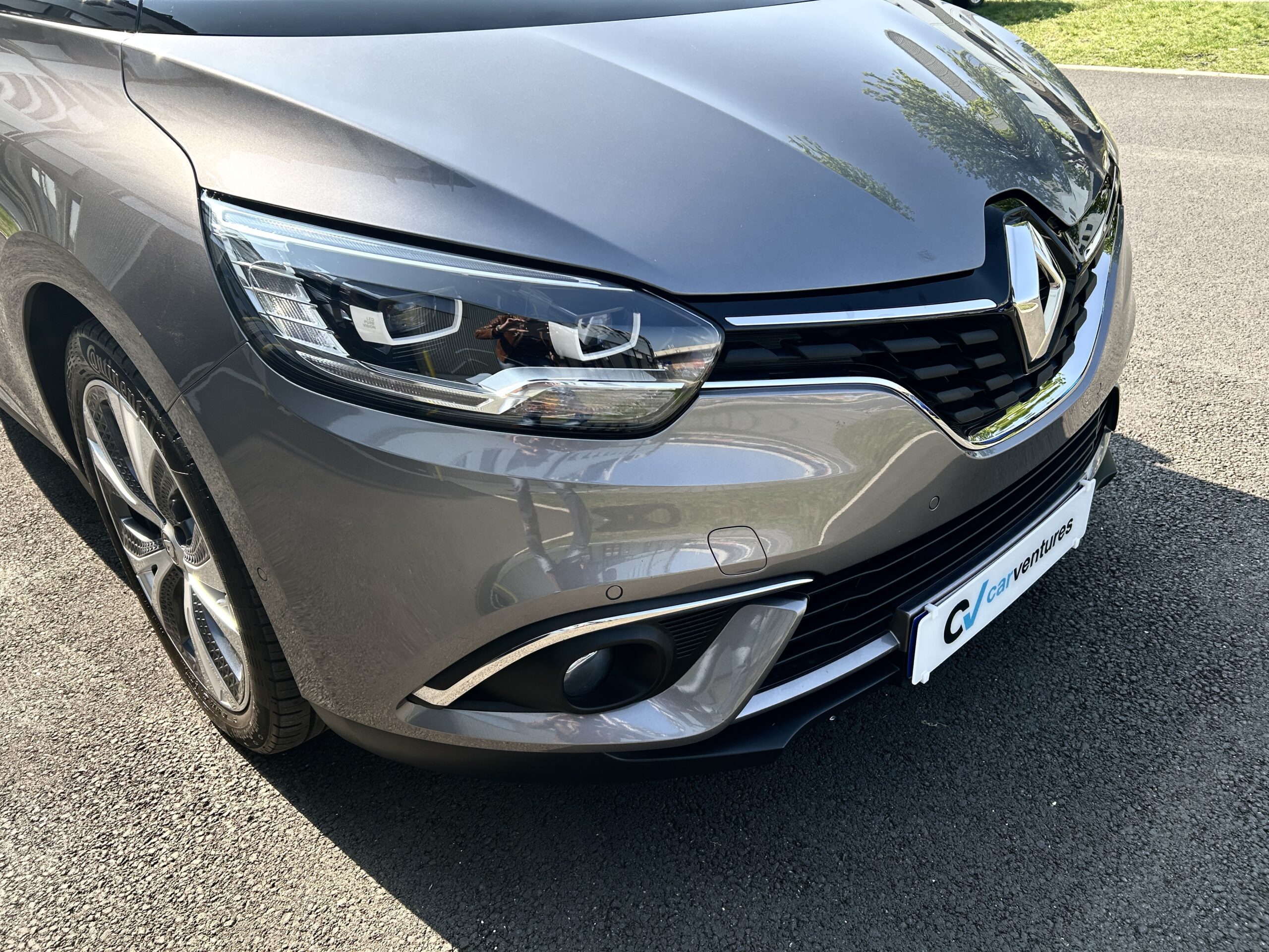 Renault Scénic IV 1.3 TCe 140 Intens CarVentures photo 010