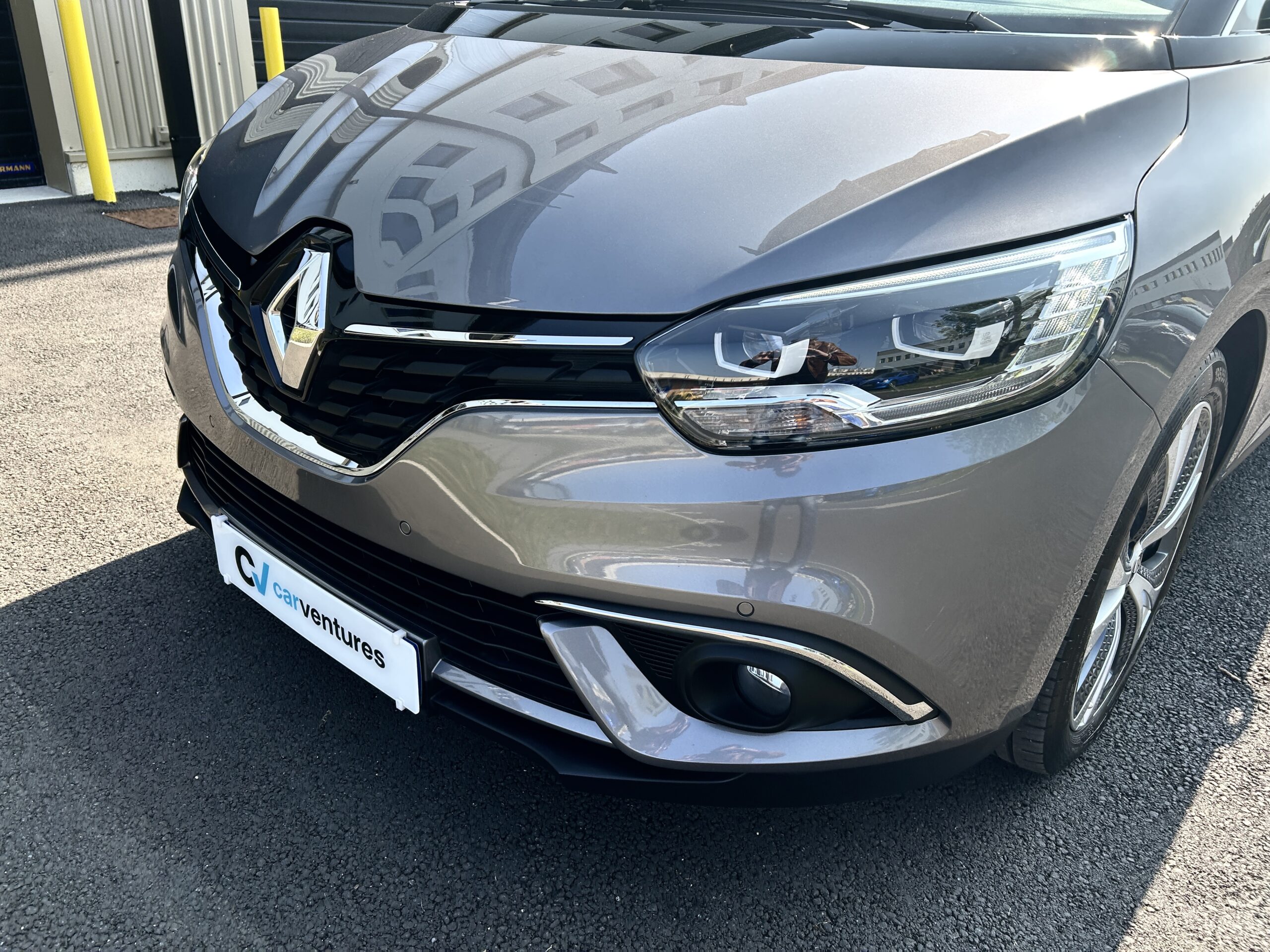Renault Scénic IV 1.3 TCe 140 Intens CarVentures photo 011