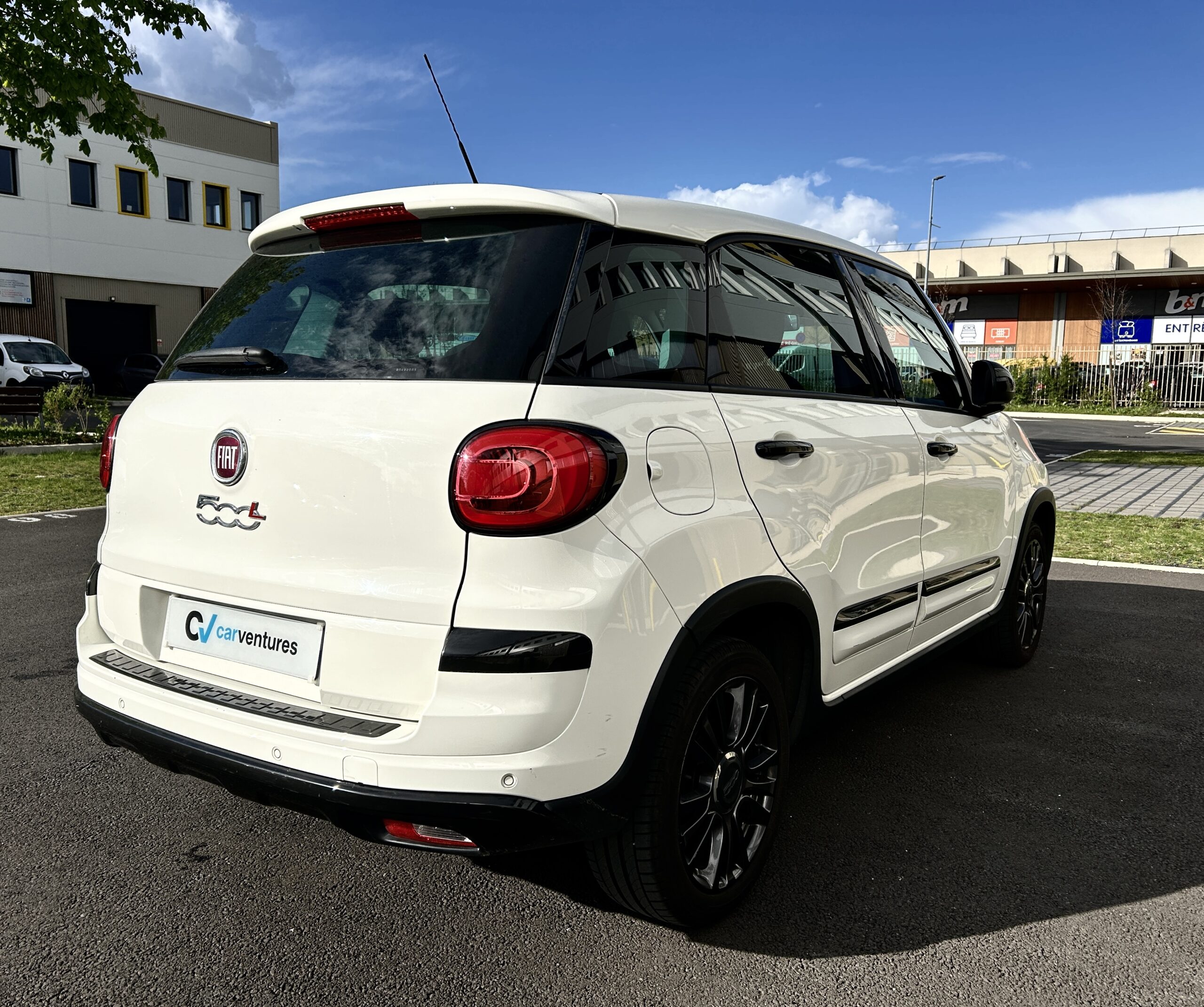 Fiat 500L Ligue 1 Conforama CarVentures photo 005