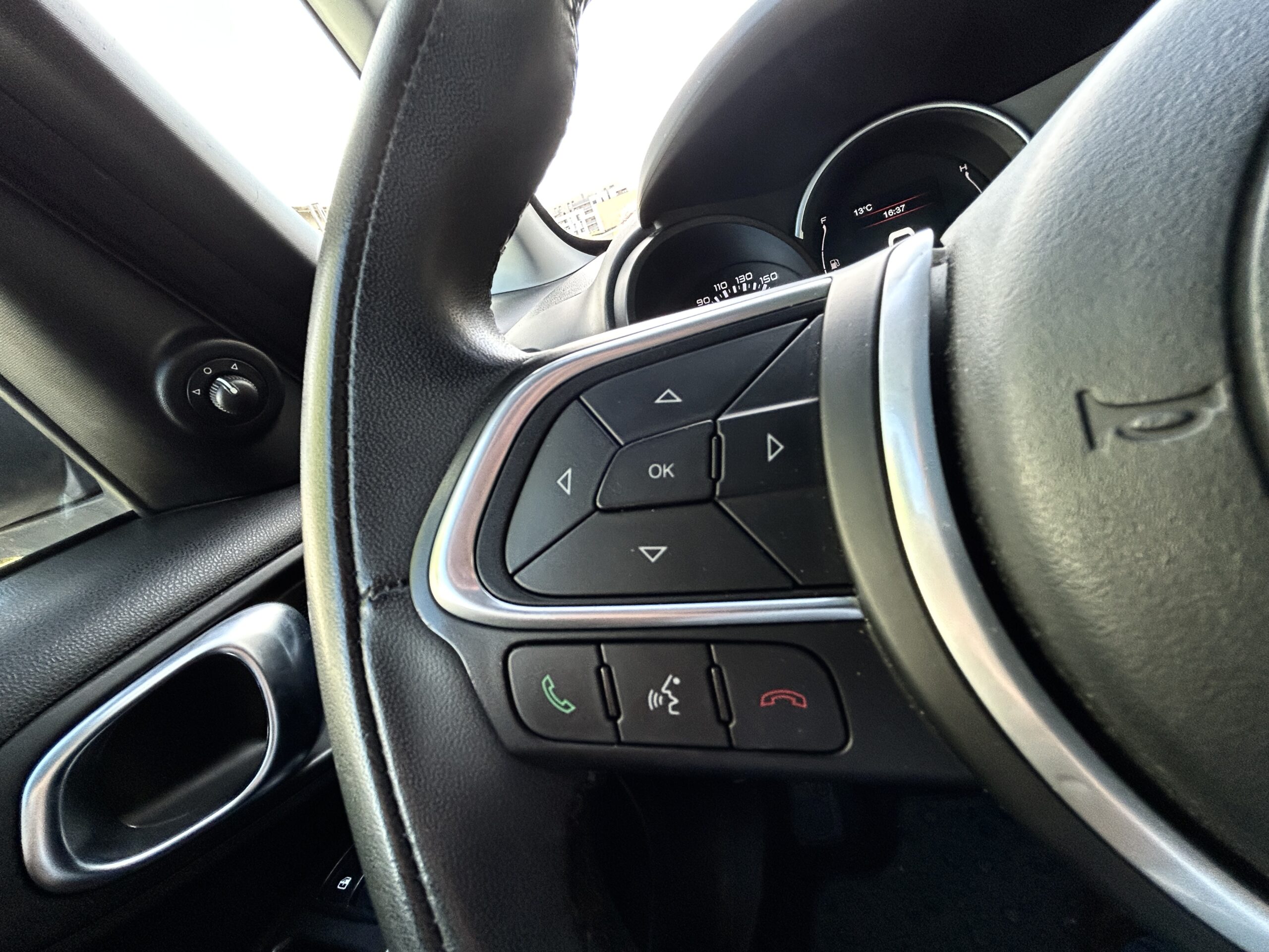 Fiat 500L Ligue 1 Conforama CarVentures photo 030