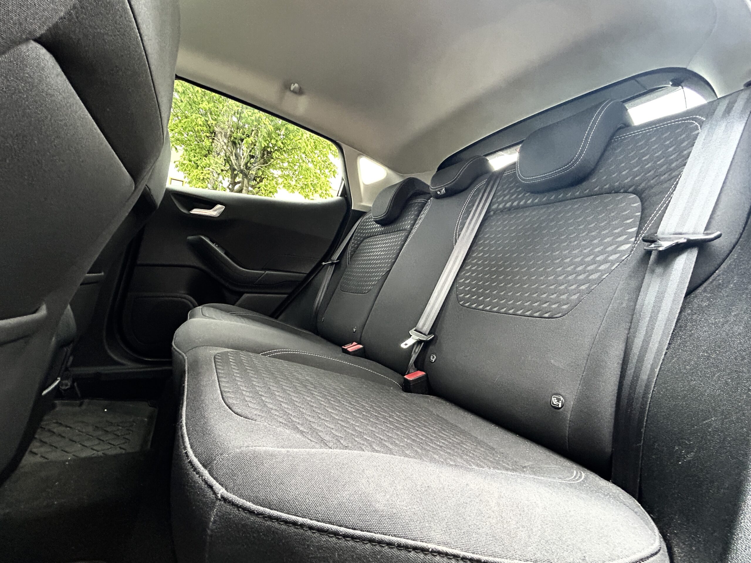 Ford Fiesta EcoBoost MHEV Titanium CarVentures photo 020