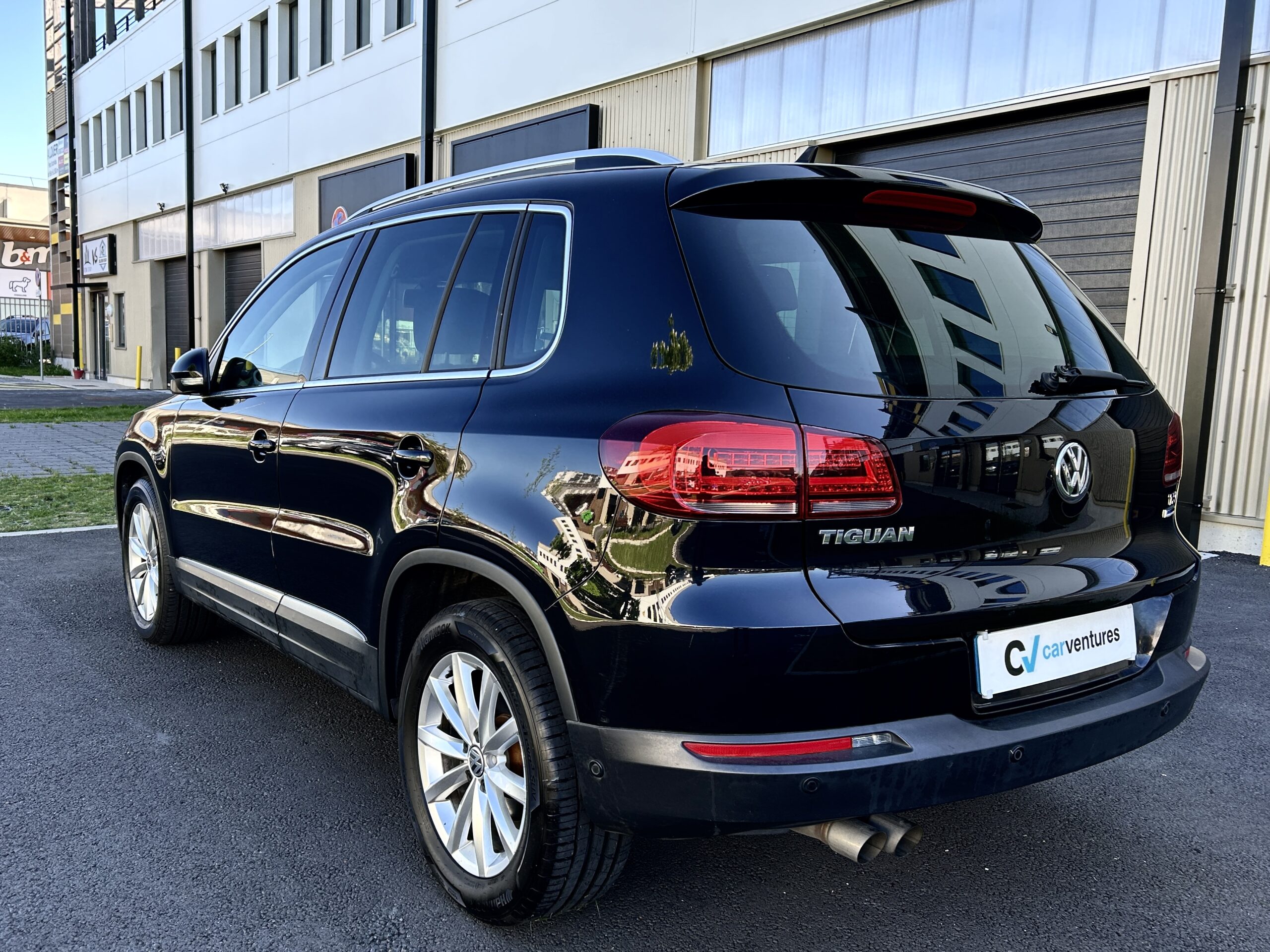 Volkswagen Tiguan TSI 125 Match CarVentures photo 024