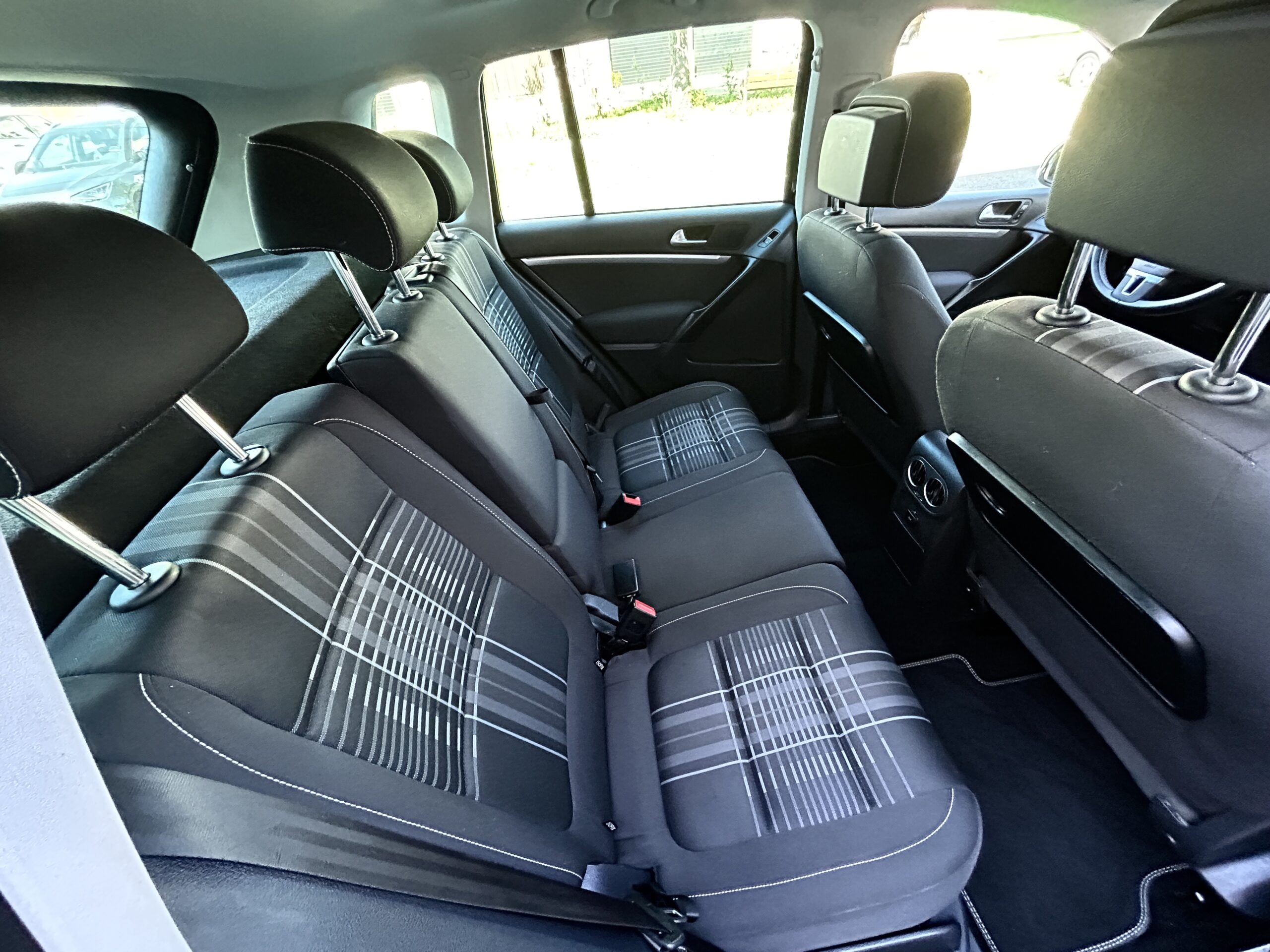 Volkswagen Tiguan TSI 125 Match CarVentures photo 025
