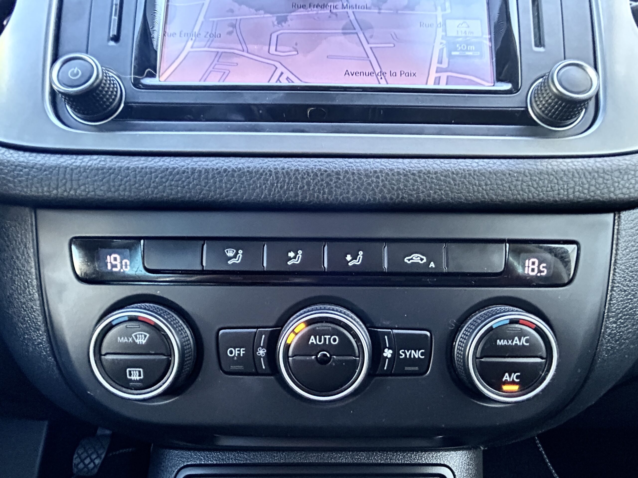 Volkswagen Tiguan TSI 125 Match CarVentures photo 021