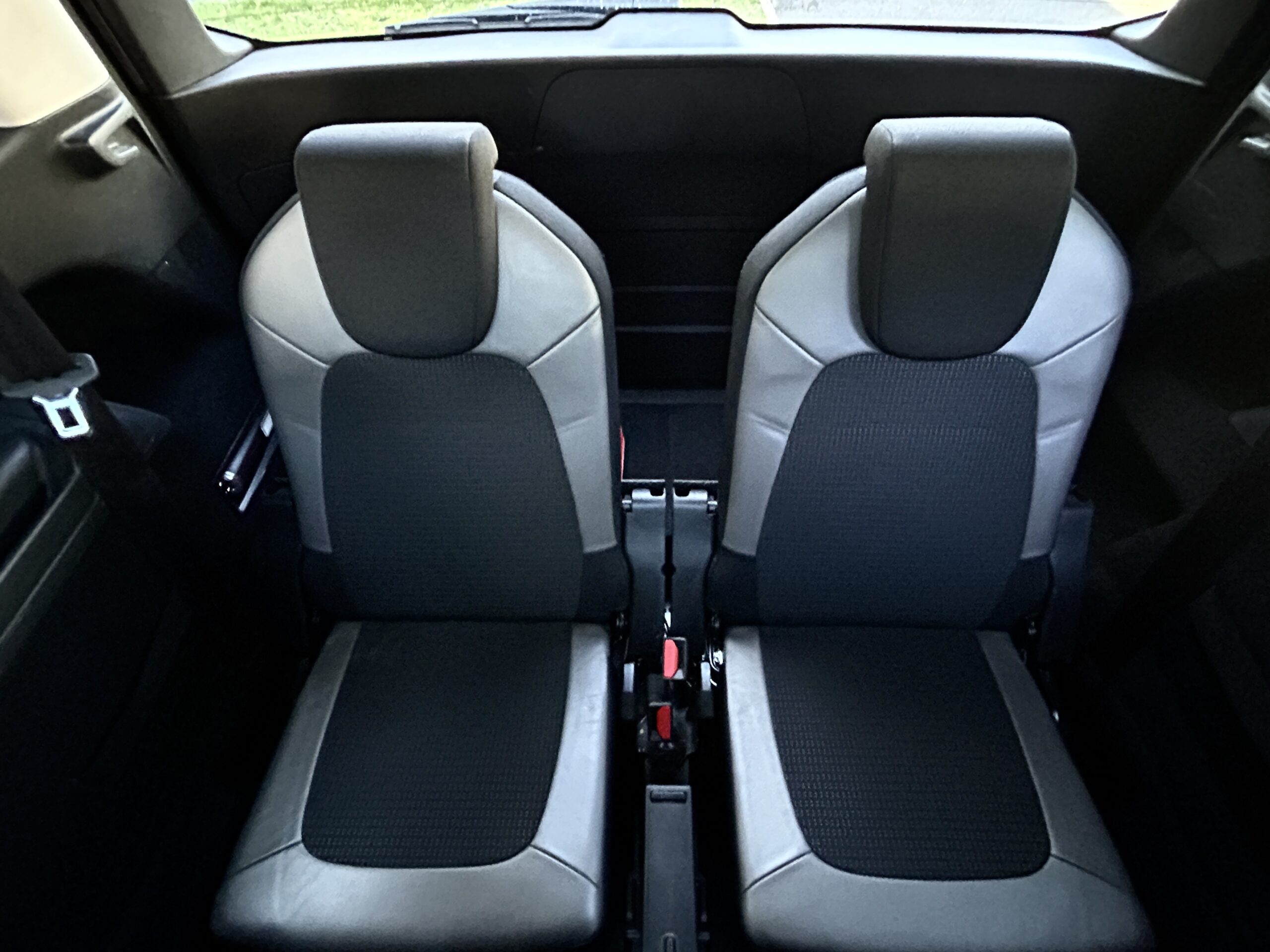 Citroën Grand C4 Picasso THP 165 CarVentures photo 020
