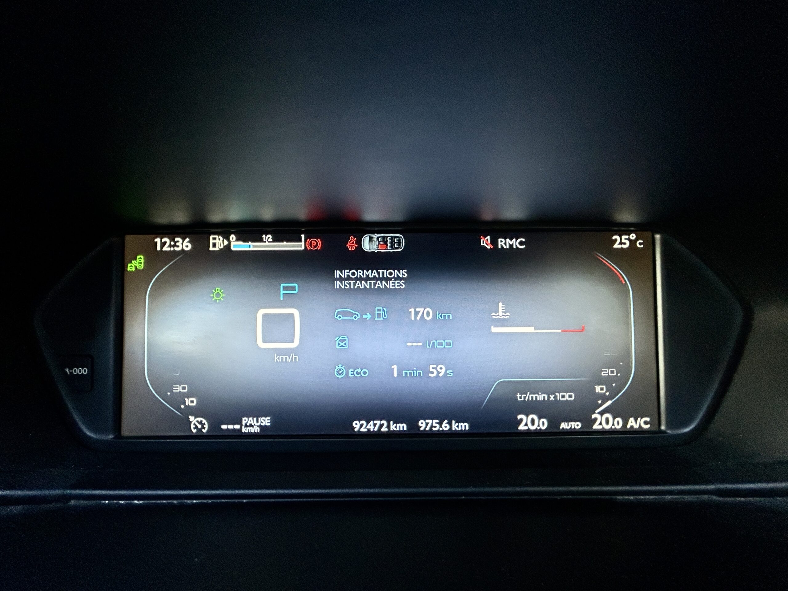 Citroën Grand C4 Picasso THP 165 CarVentures photo 029