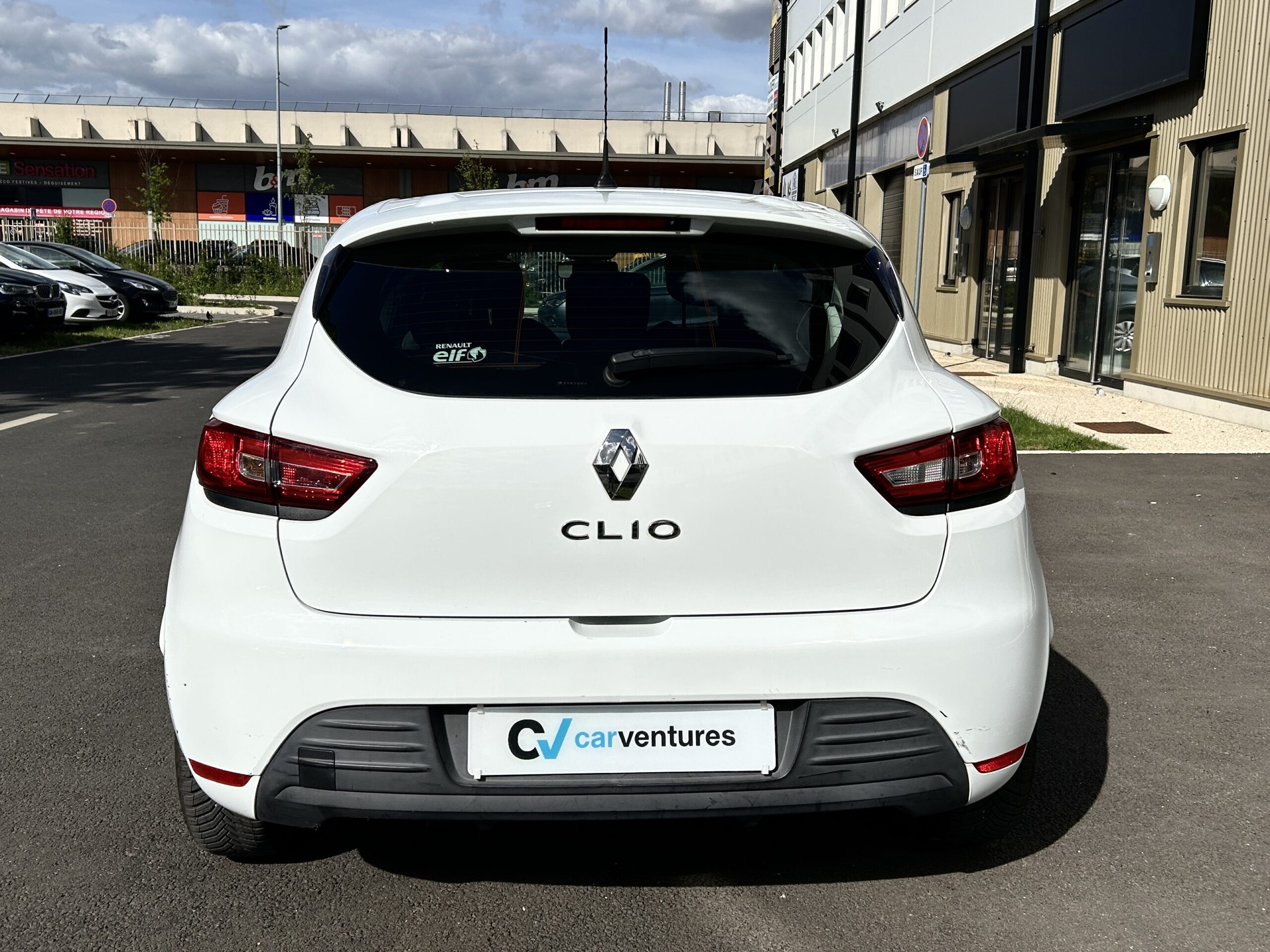 Renault Clio IV TCe 75 Trend CarVentures photo 006