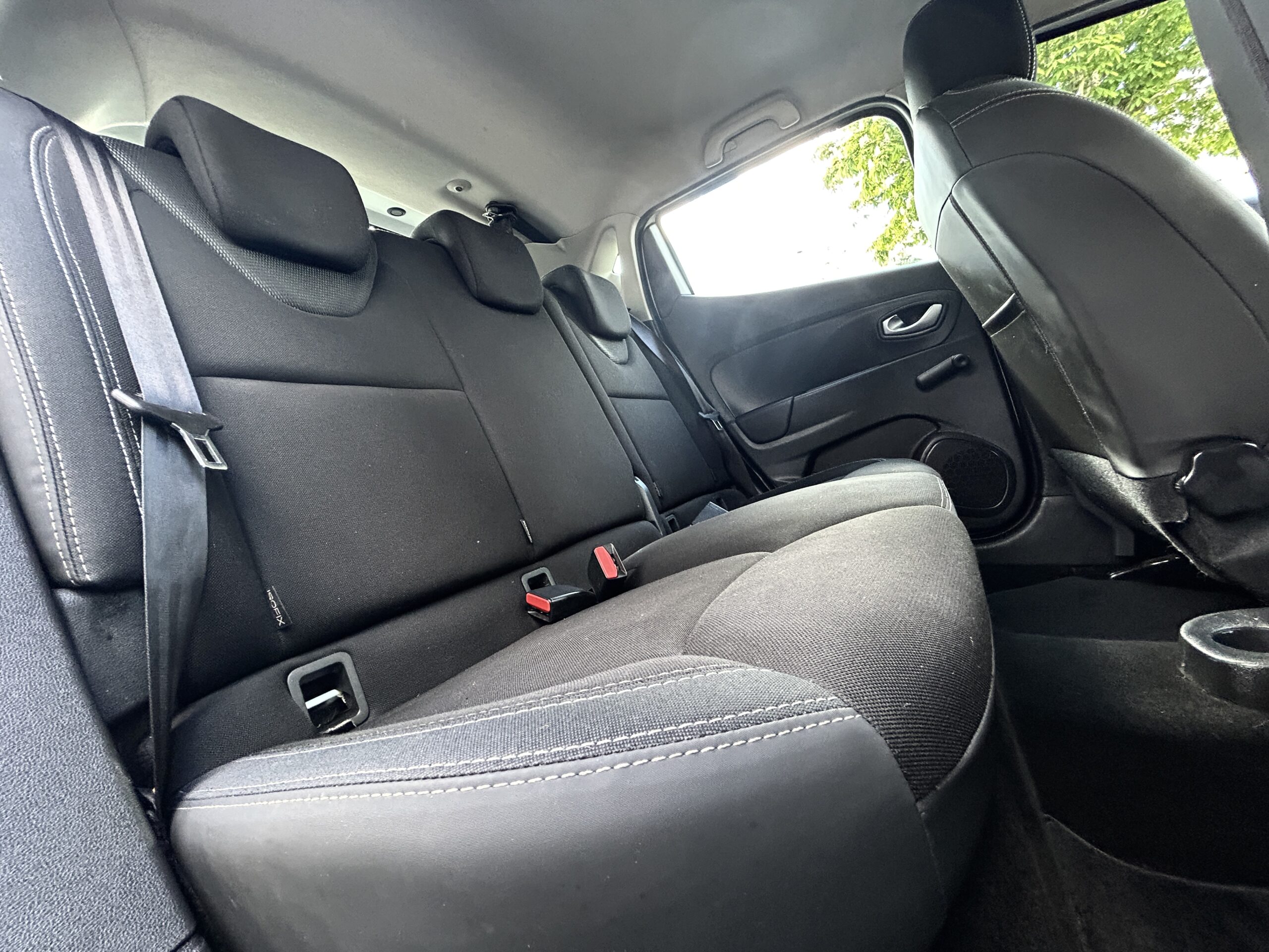 Renault Clio IV TCe 75 Trend CarVentures photo 017