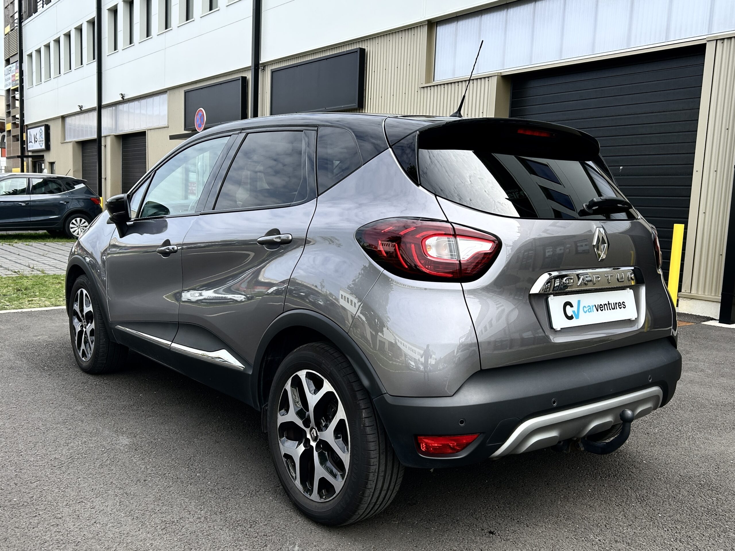 Renault Captur TCe 150 Intens EDC CarVentures photo 005