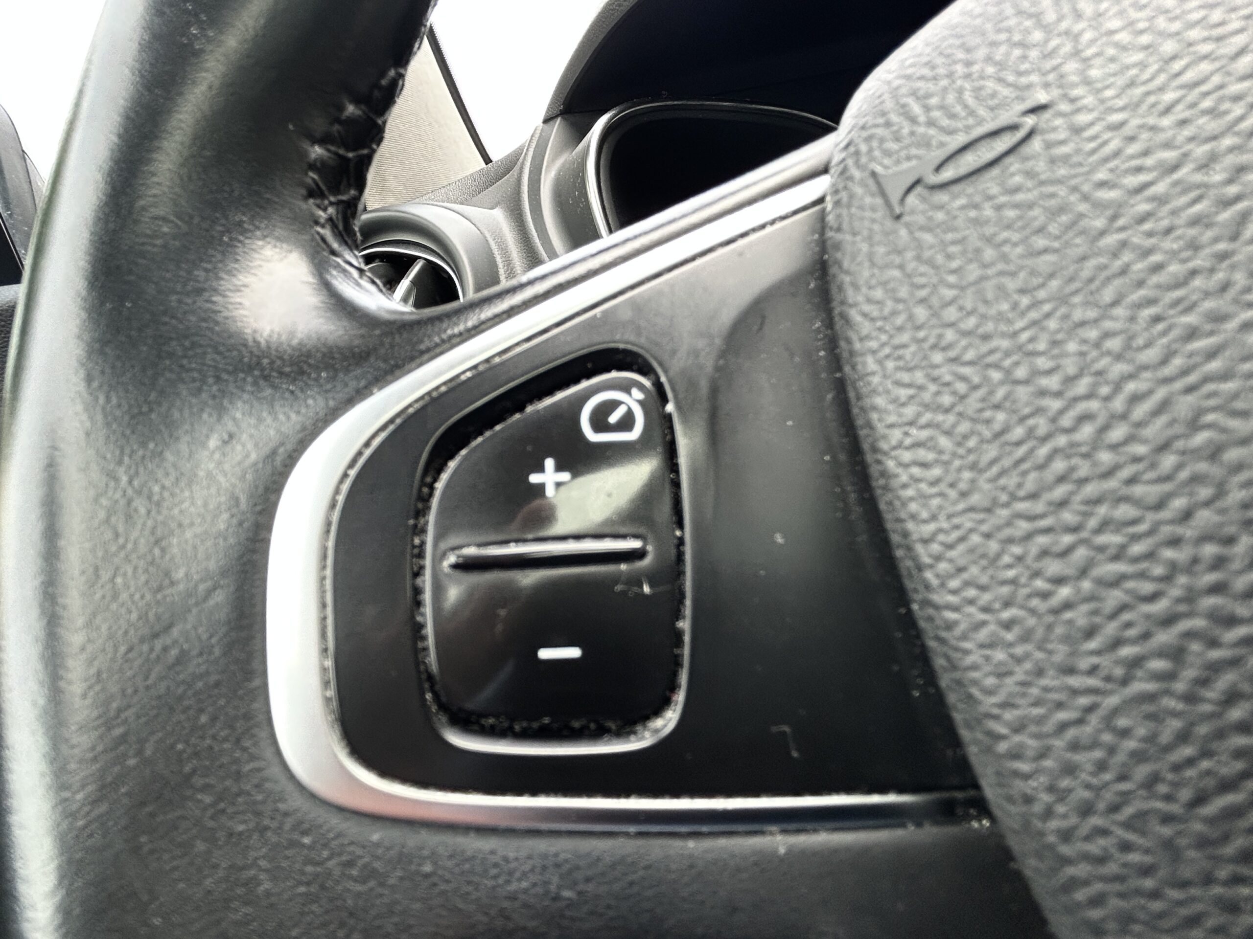 Renault Captur TCe 150 Intens EDC CarVentures photo 027