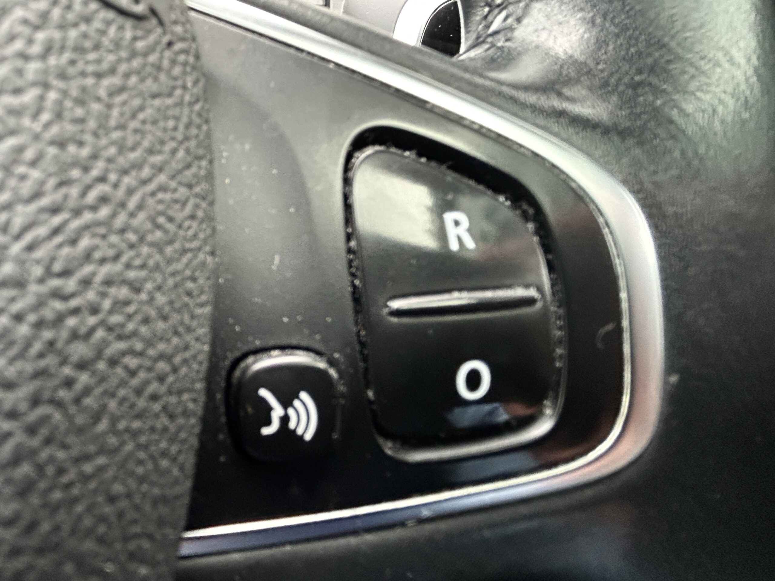 Renault Captur TCe 150 Intens EDC CarVentures photo 028
