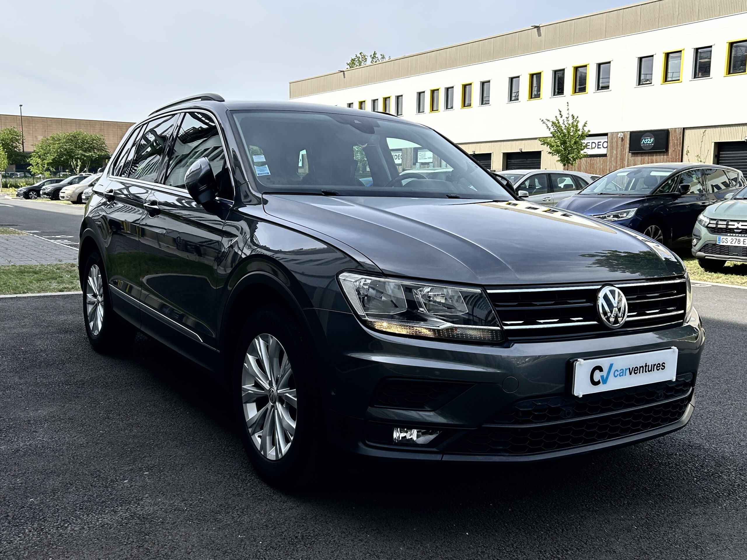 Volkswagen Tiguan TDI 150 DSG7 Confortline CarVentures photo 003
