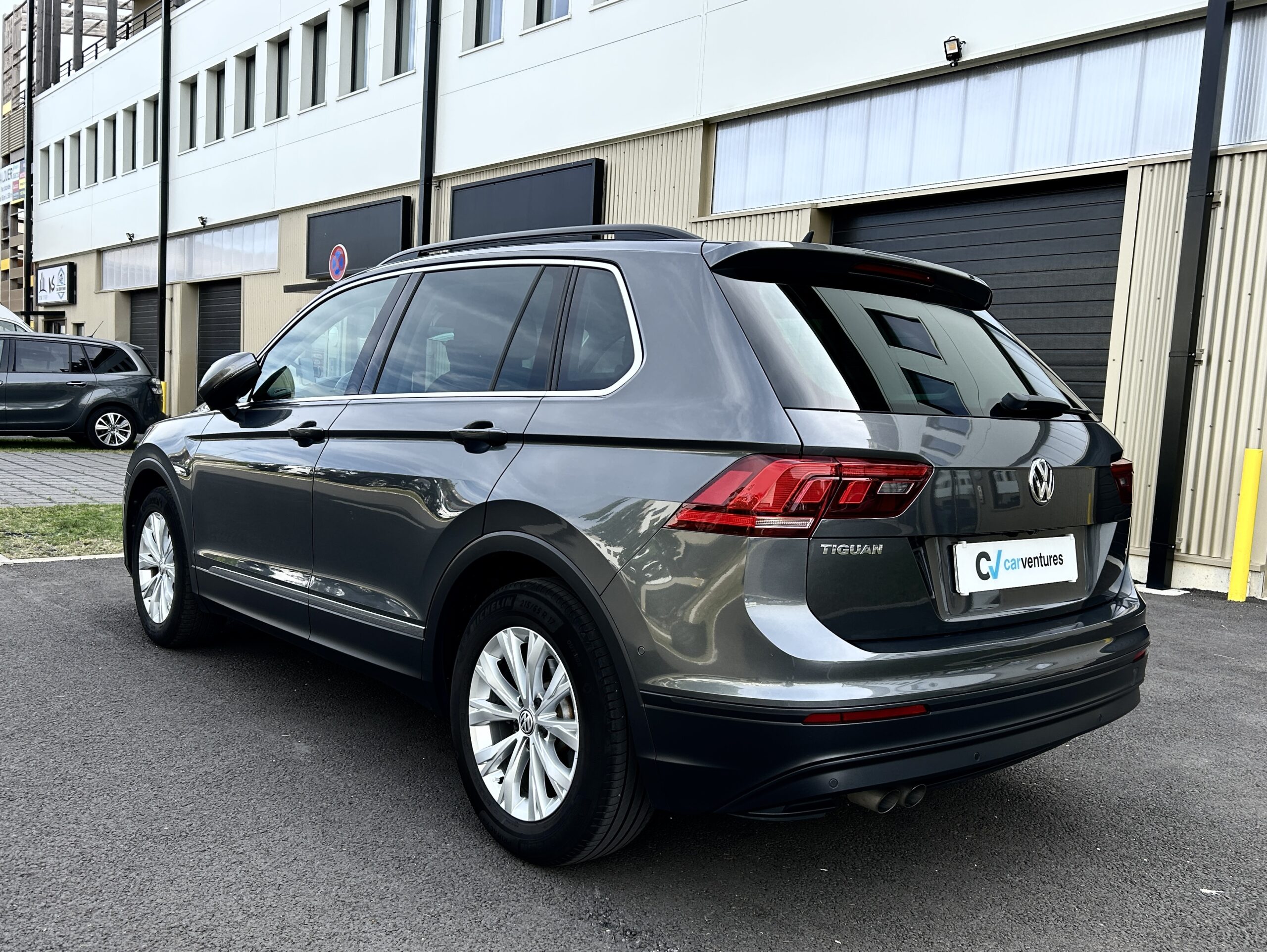 Volkswagen Tiguan TDI 150 DSG7 Confortline CarVentures photo 005