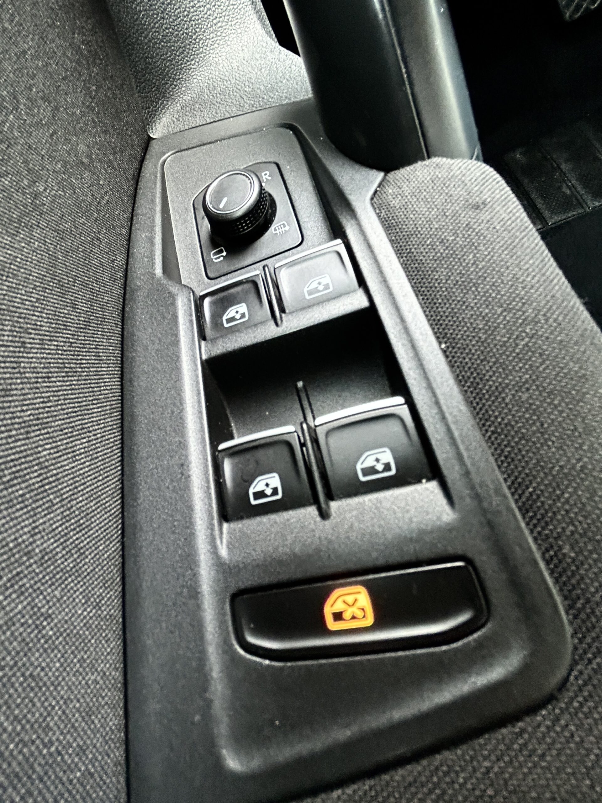 Volkswagen Tiguan TDI 150 DSG7 Confortline CarVentures photo 025