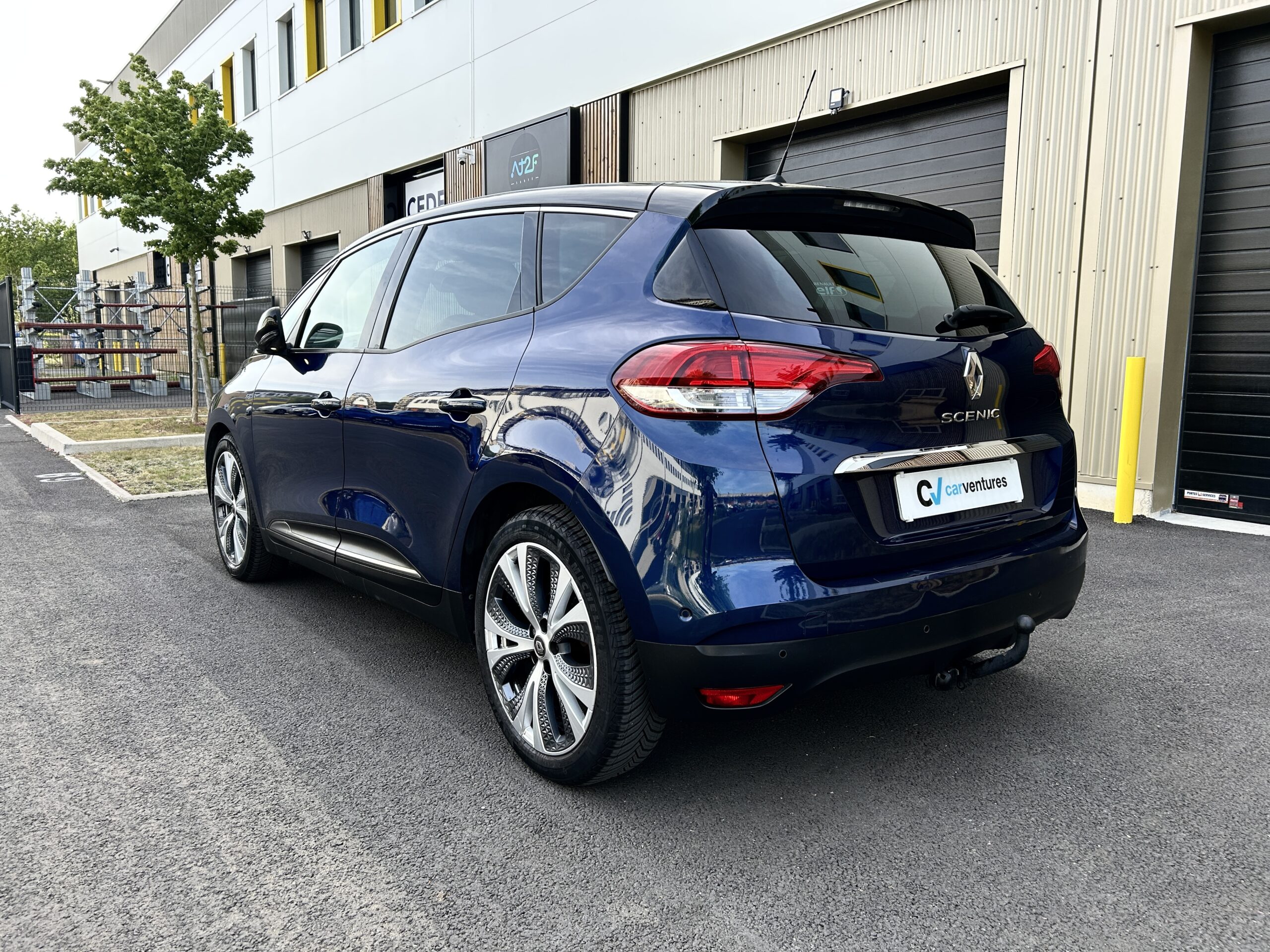Renault Scenic TCe 140 EDC Intens CarVentures photo 005