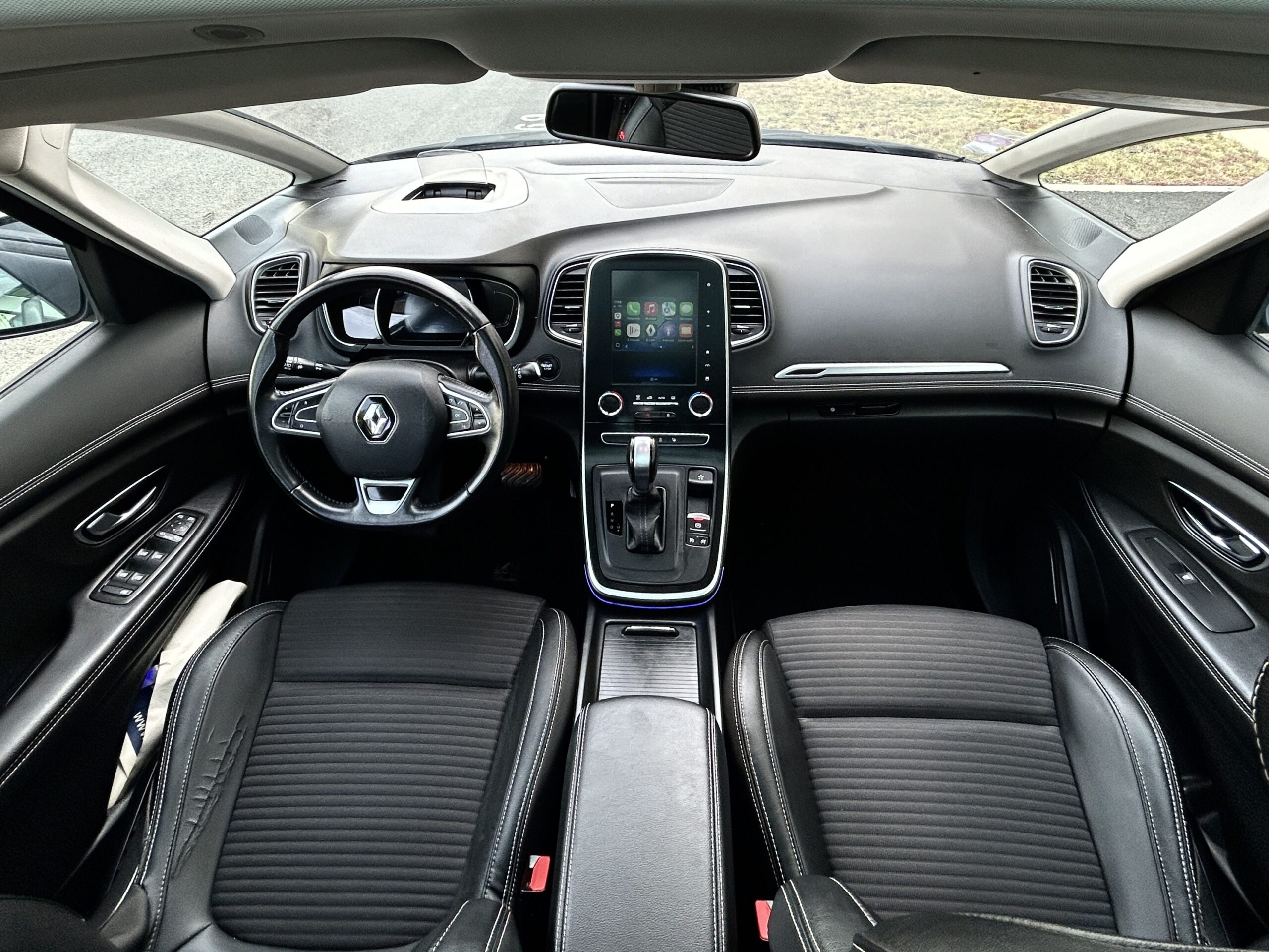 Renault Scenic TCe 140 EDC Intens CarVentures photo 019