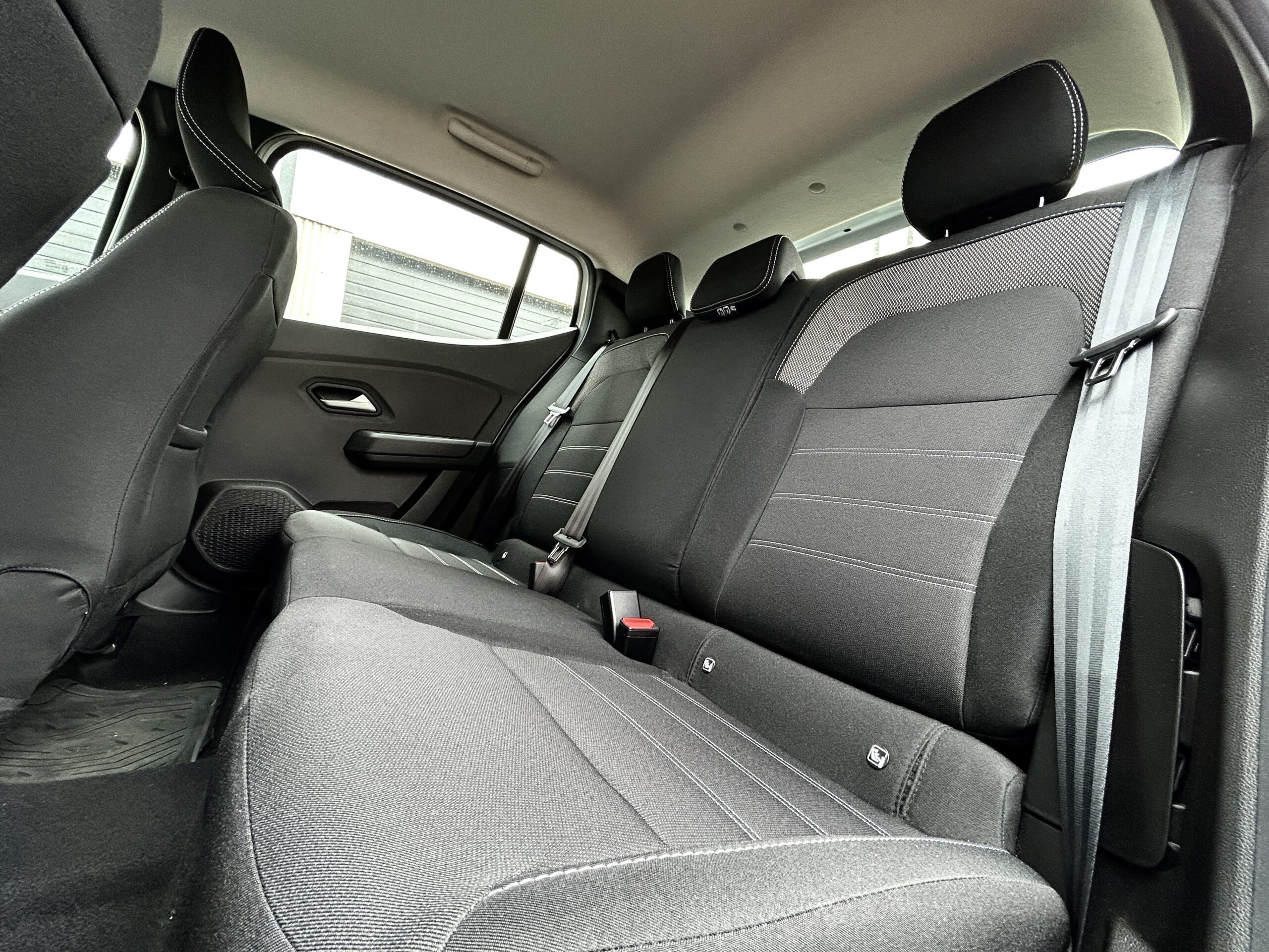 Dacia Sandero SCe 65 Expression CarVentures photo 017