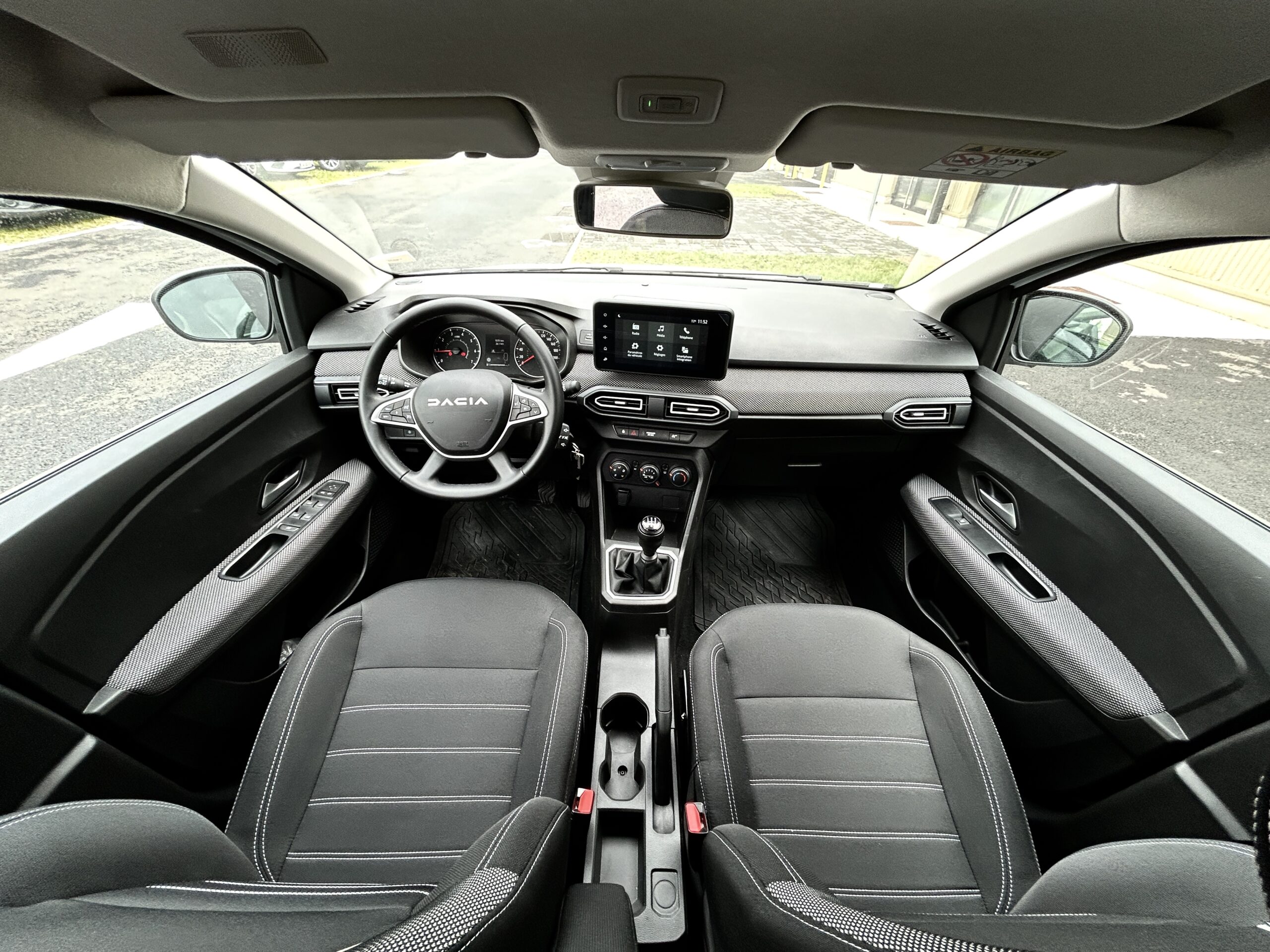 Dacia Sandero SCe 65 Expression CarVentures photo 028