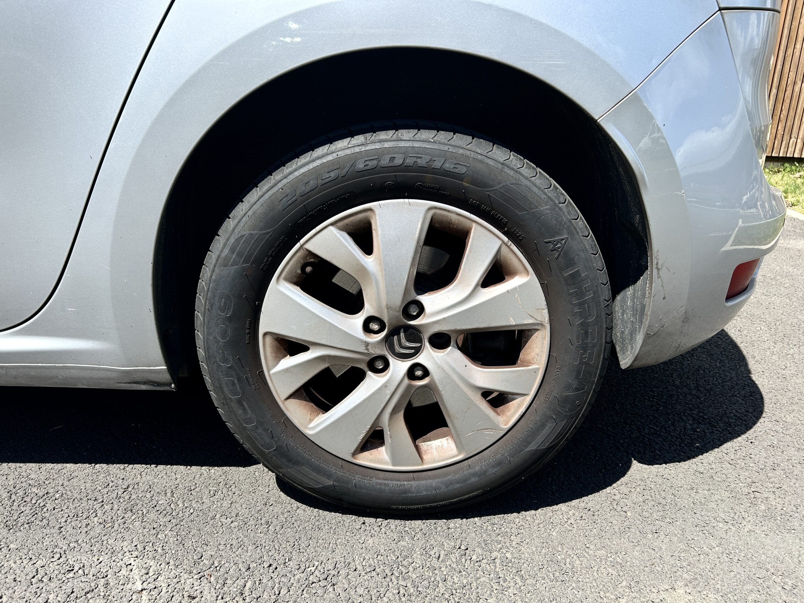 Citroen C4 Picasso BlueHDi 120 EAT6 CarVentures photo 010