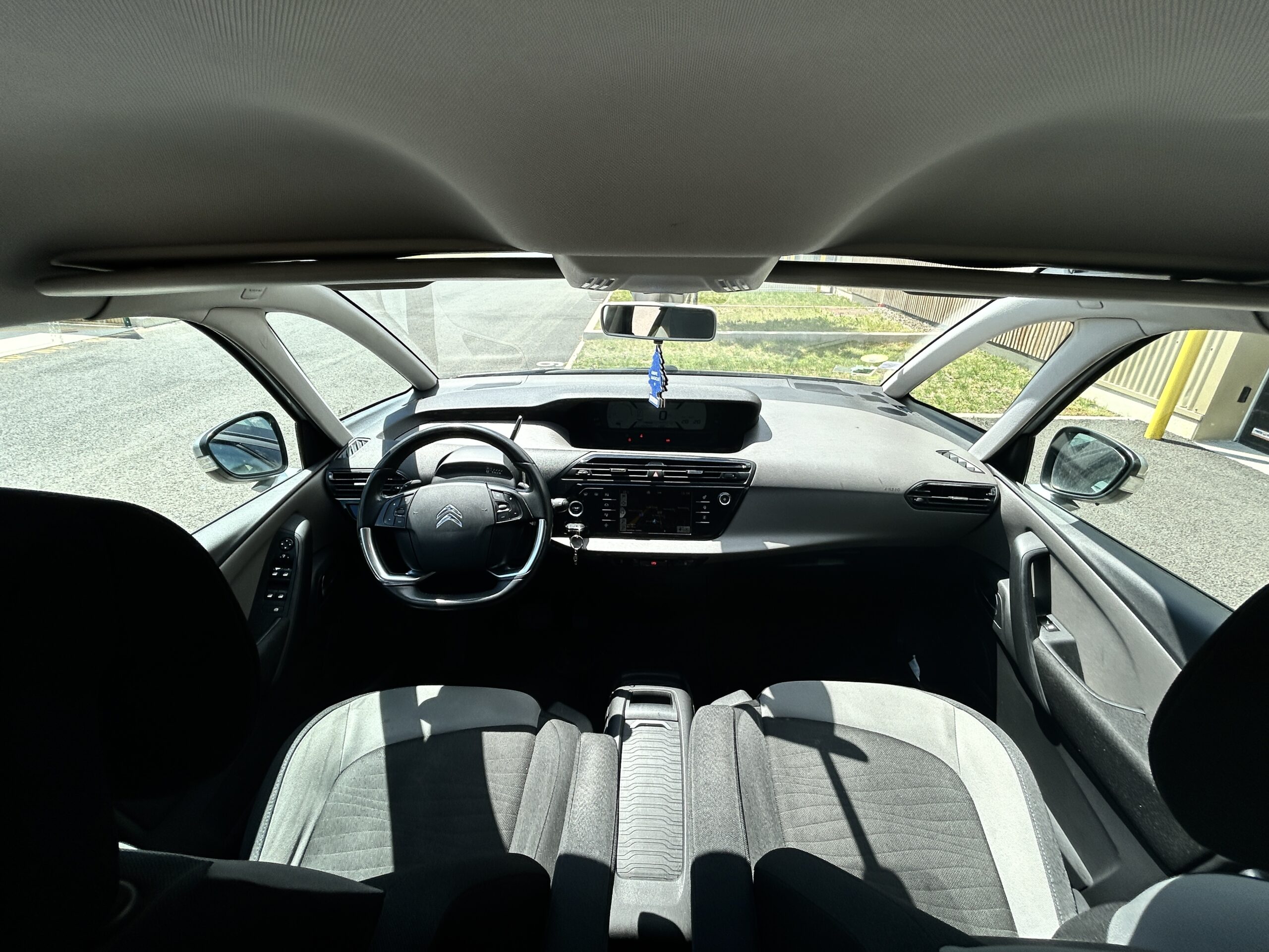 Citroen C4 Picasso BlueHDi 120 EAT6 CarVentures photo 018