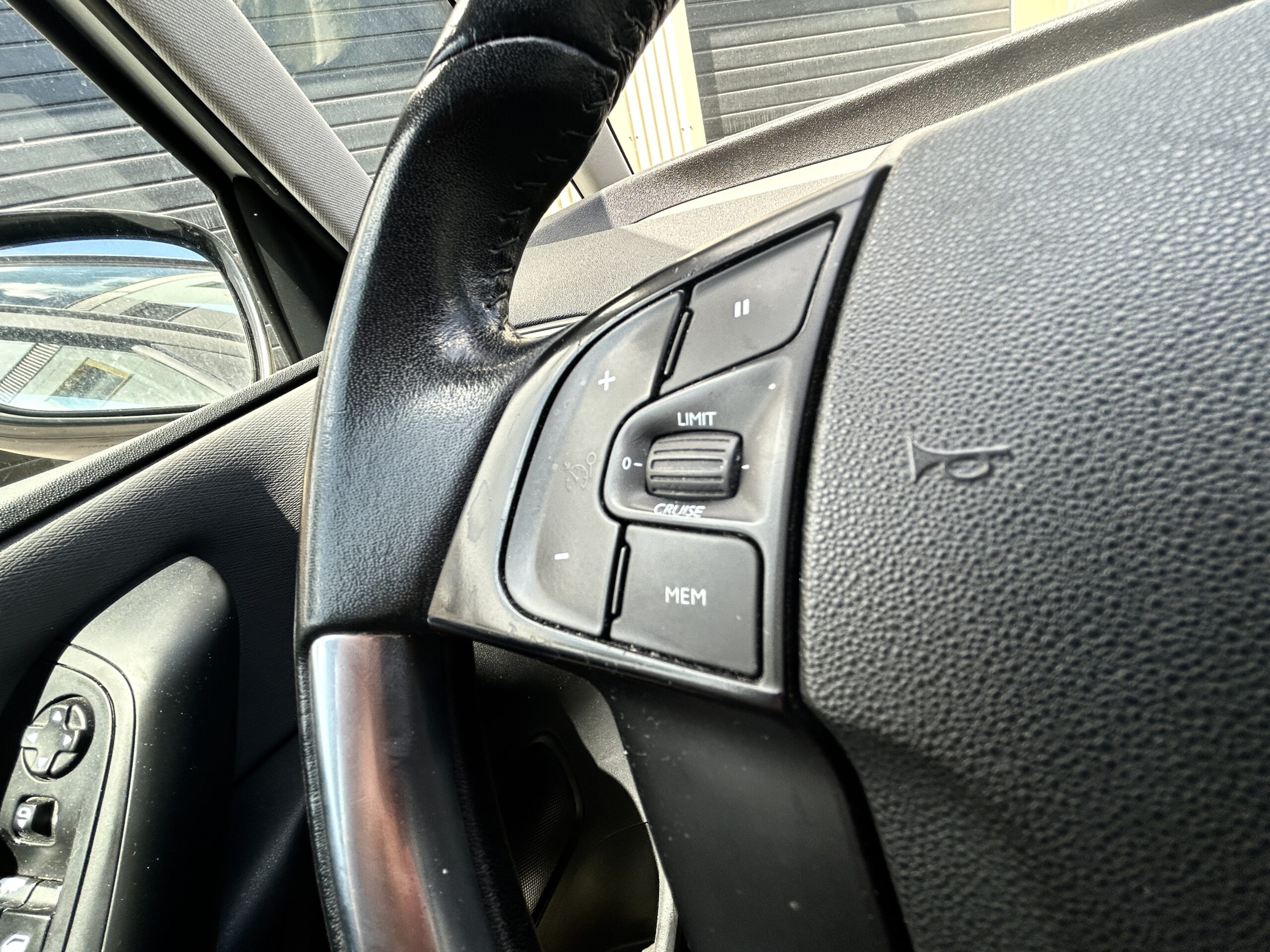 Citroen C4 Picasso BlueHDi 120 EAT6 CarVentures photo 021