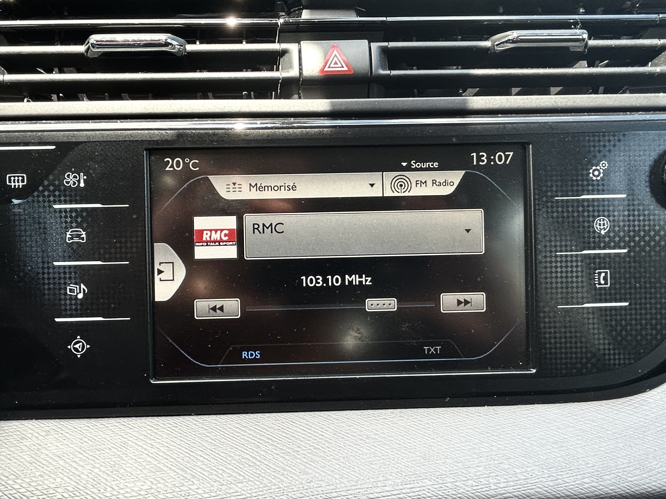 Citroen C4 Picasso BlueHDi 120 EAT6 CarVentures photo 025