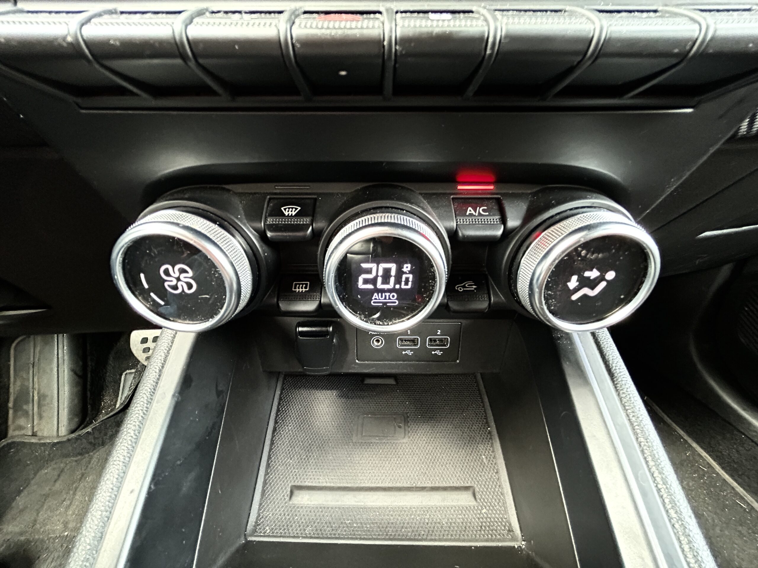 Renault Clio V TCe 130 EDC RS Line CarVentures photo 022