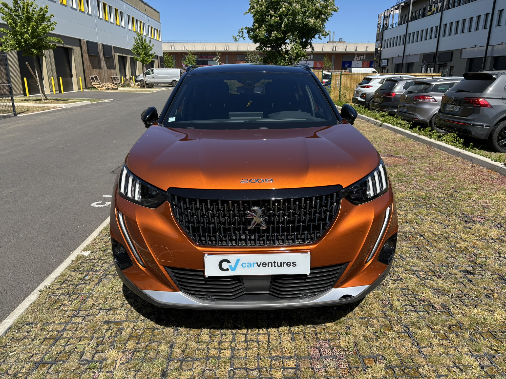 Peugeot 2008 GT EAT8 CarVentures photo 002