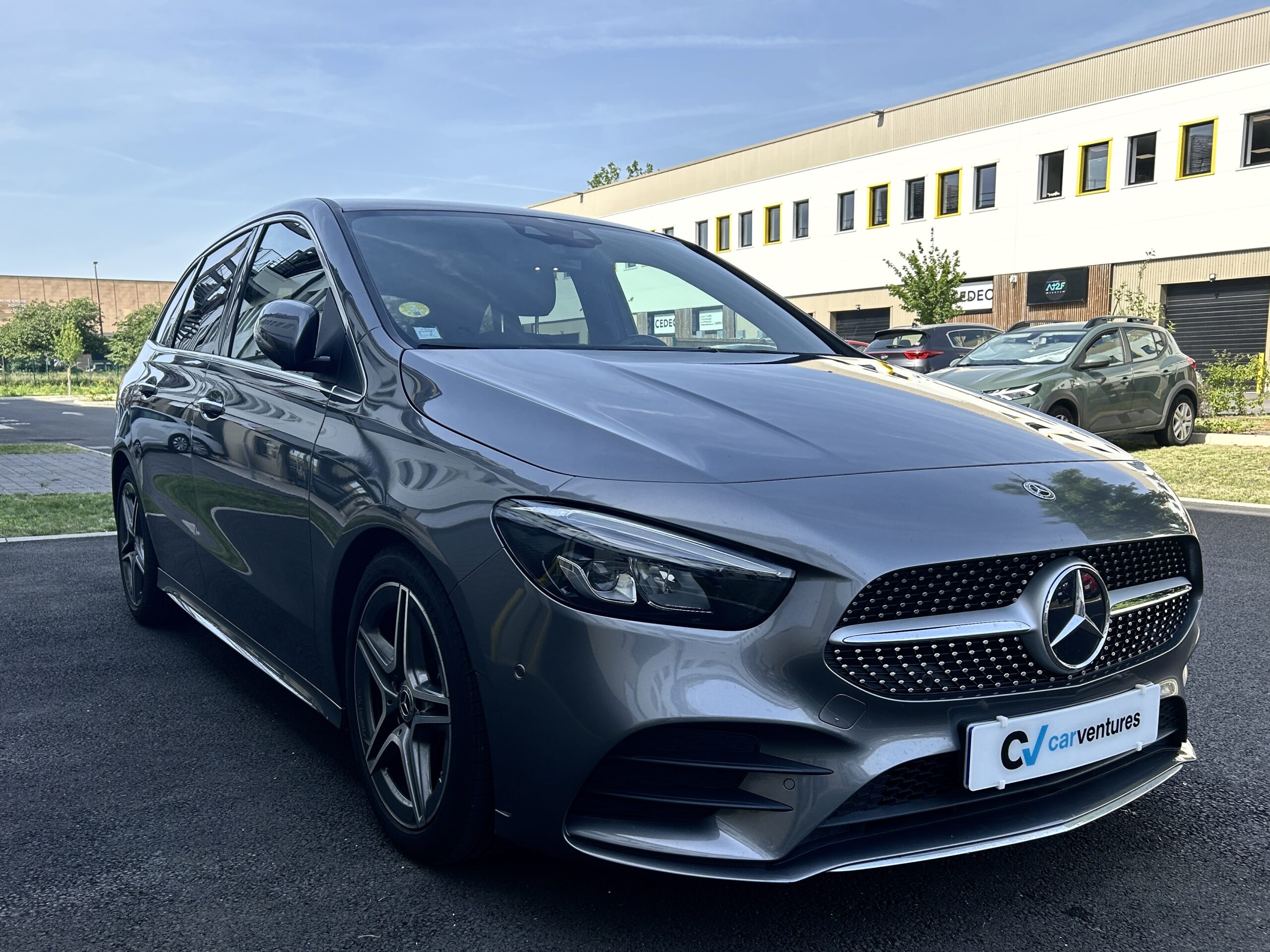 Mercedes Classe B 180d AMG Line CarVentures photo 003