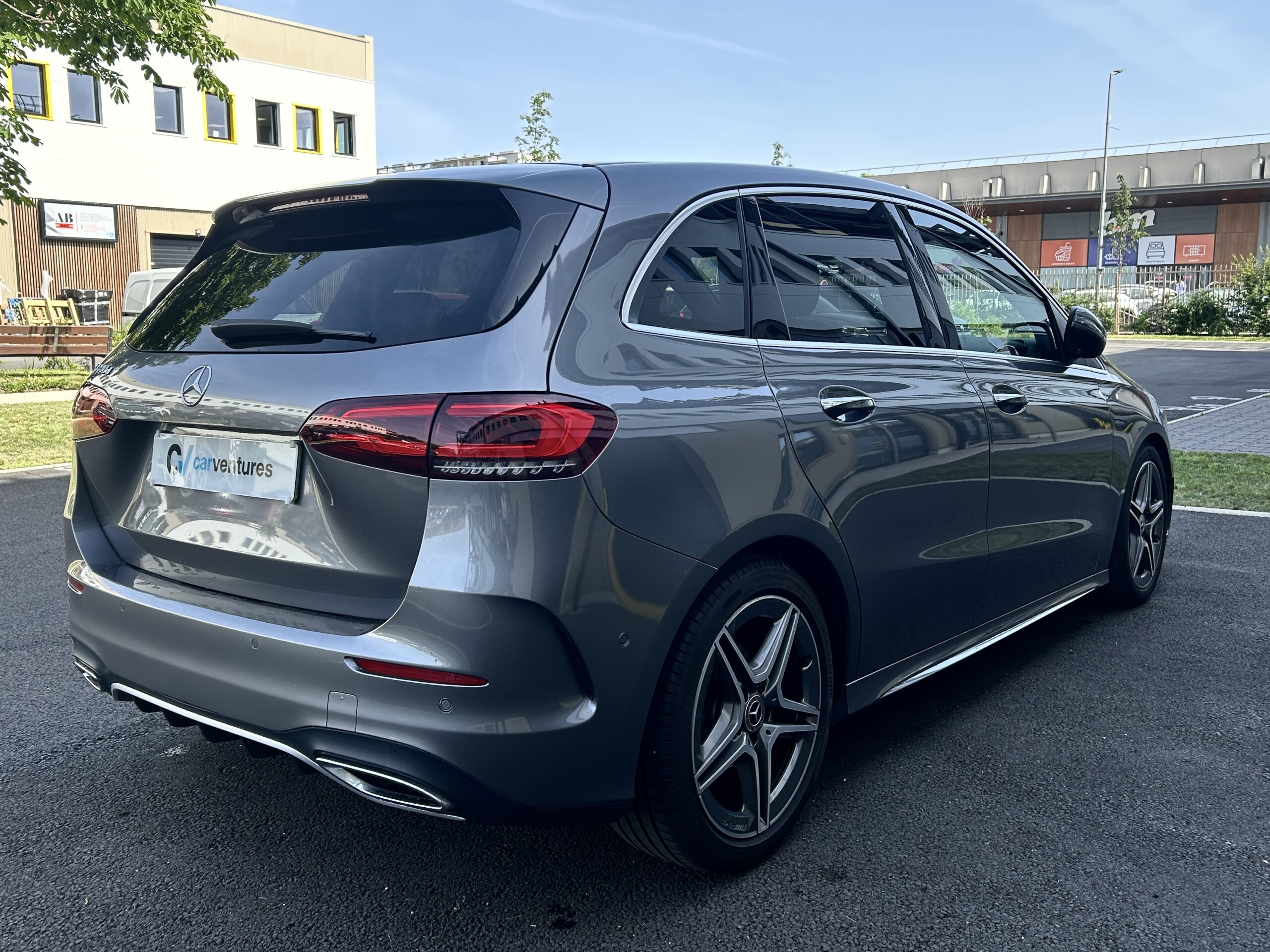 Mercedes Classe B 180d AMG Line CarVentures photo 007