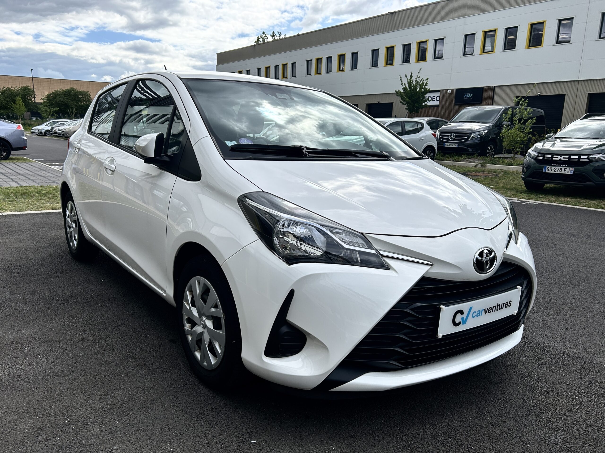 Toyota Yaris France Connect CVT CarVentures photo 003
