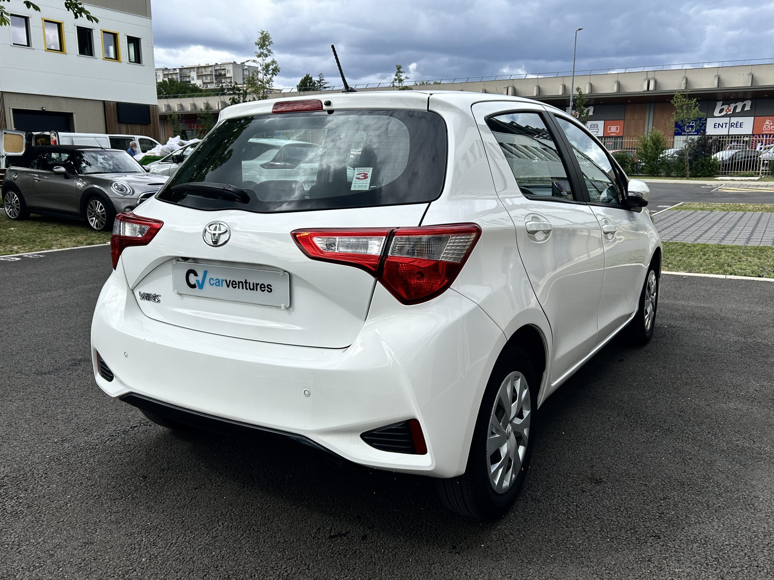 Toyota Yaris France Connect CVT CarVentures photo 007