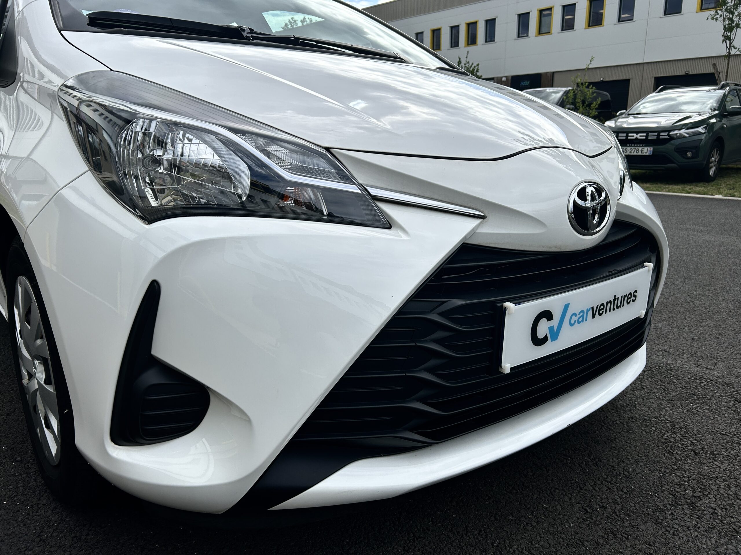 Toyota Yaris France Connect CVT CarVentures photo 012