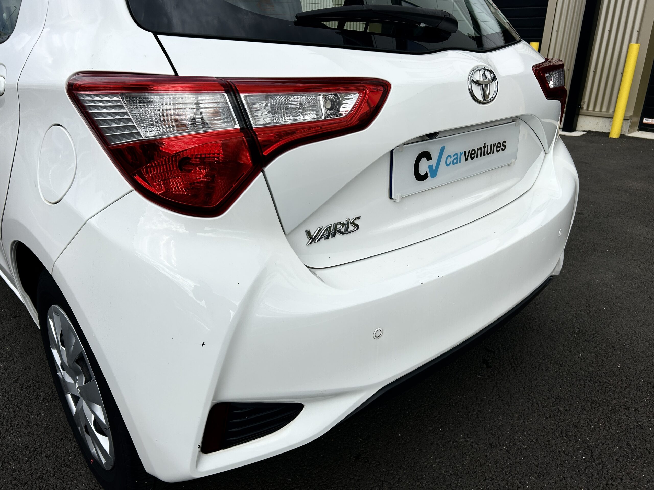 Toyota Yaris France Connect CVT CarVentures photo 013