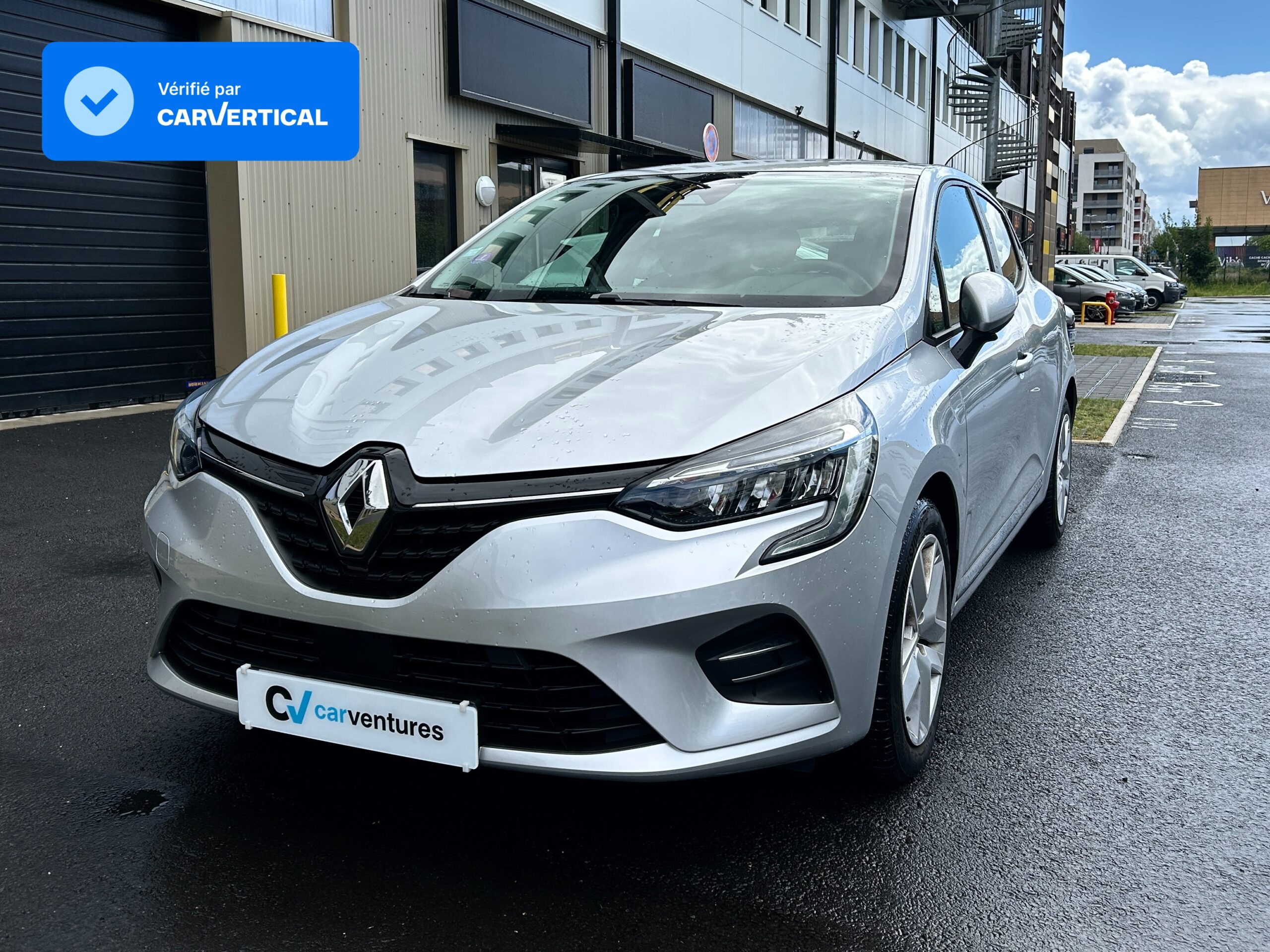 Renault Clio V 1.0 TCe 90 Business (2021) - Gris Titanium