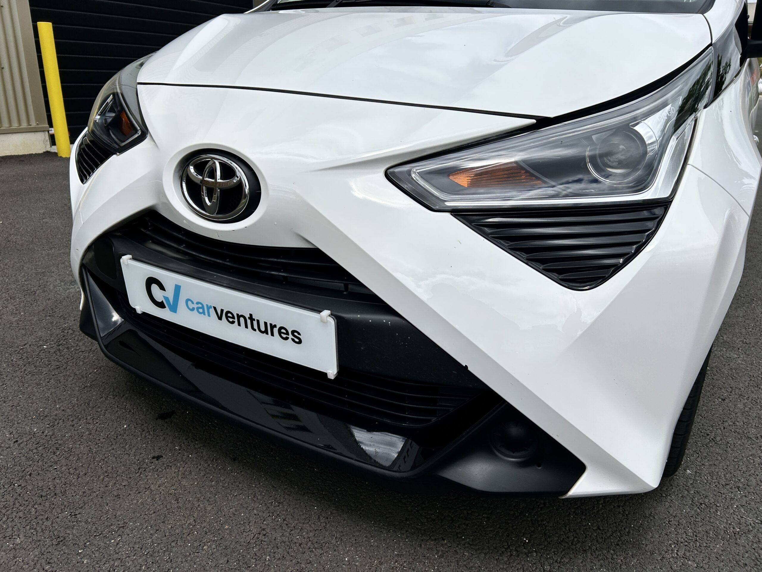 Toyota Aygo x-play CarVentures photo 009