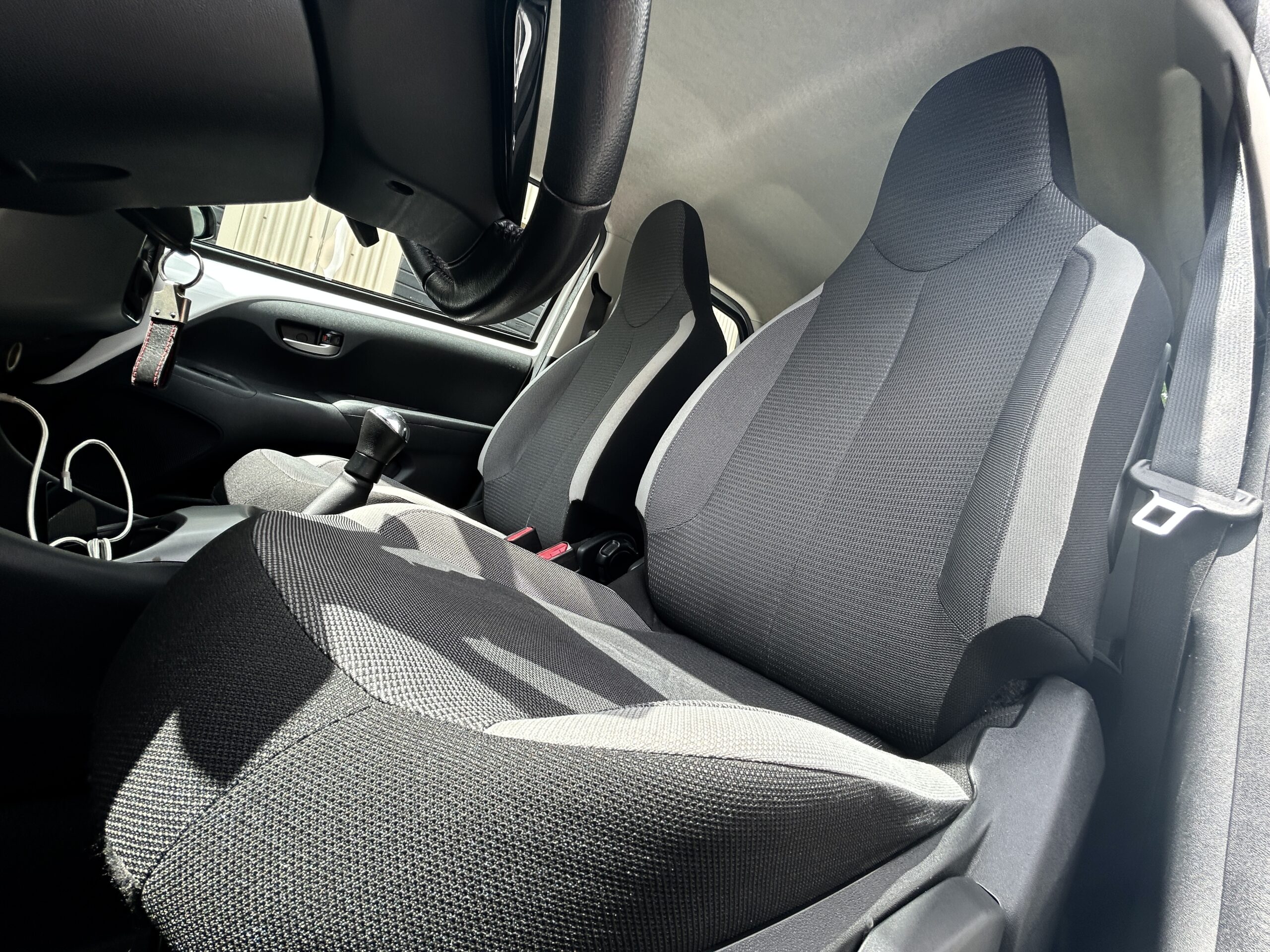 Toyota Aygo x-play CarVentures photo 016