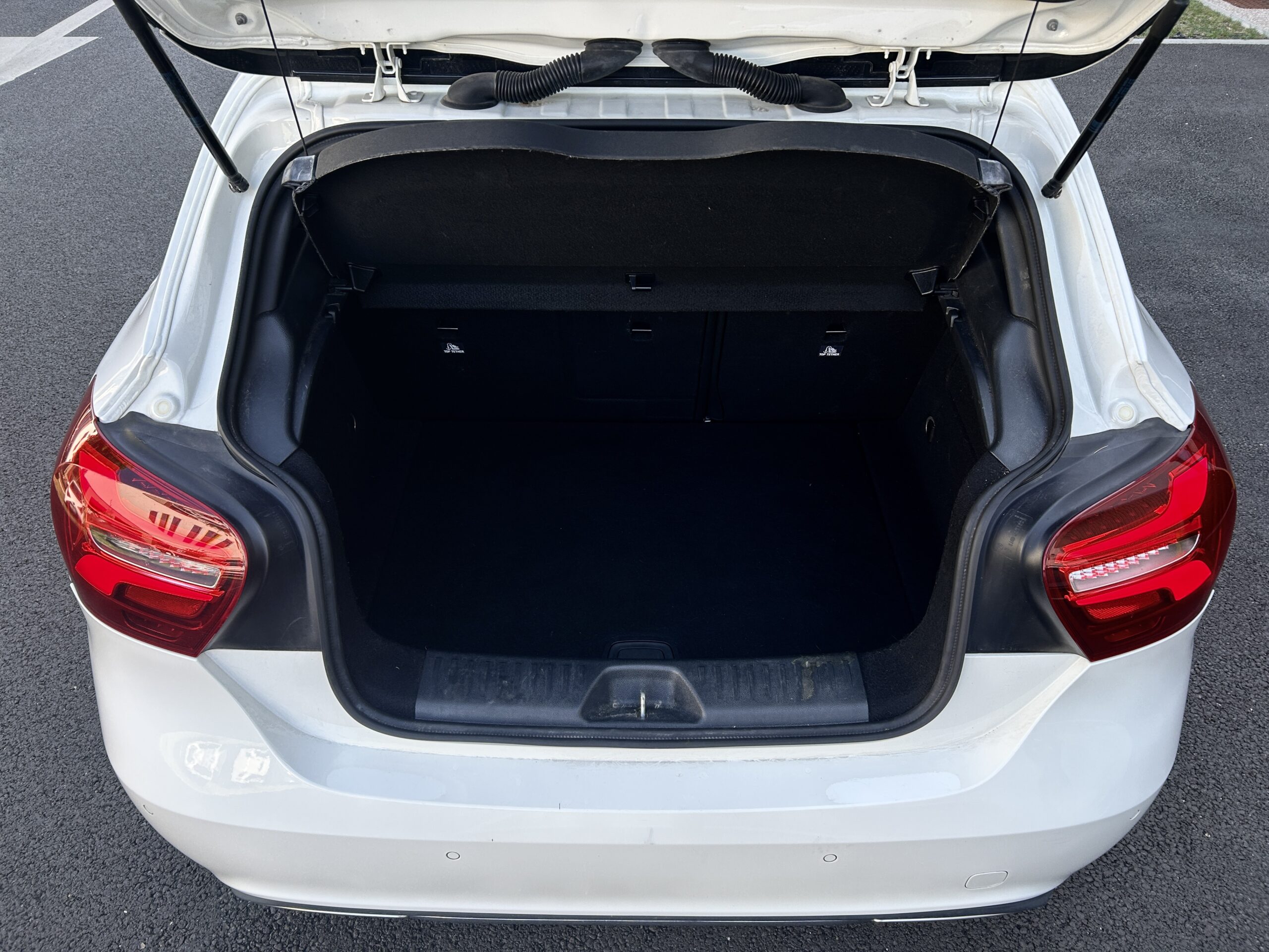 Mercedes Classe A 200d Sensation 7G-DCT CarVentures photo 008