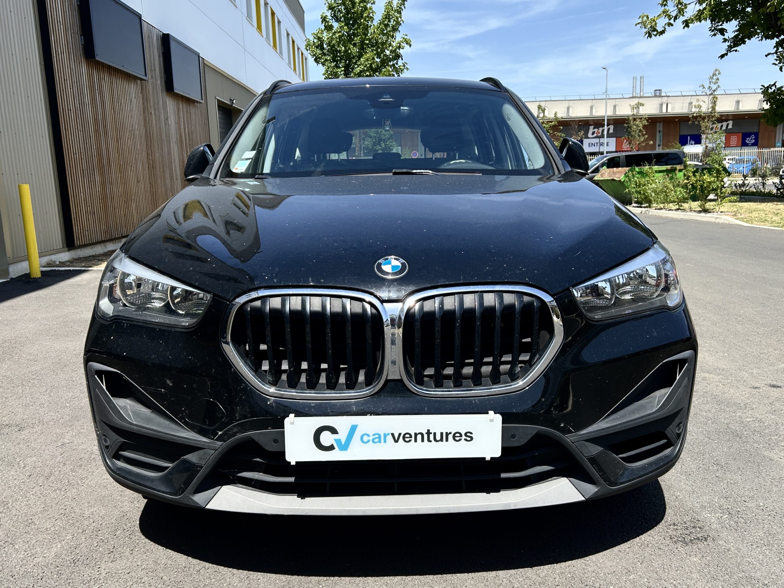 BMW X1 sDrive18i Lounge CarVentures photo 002