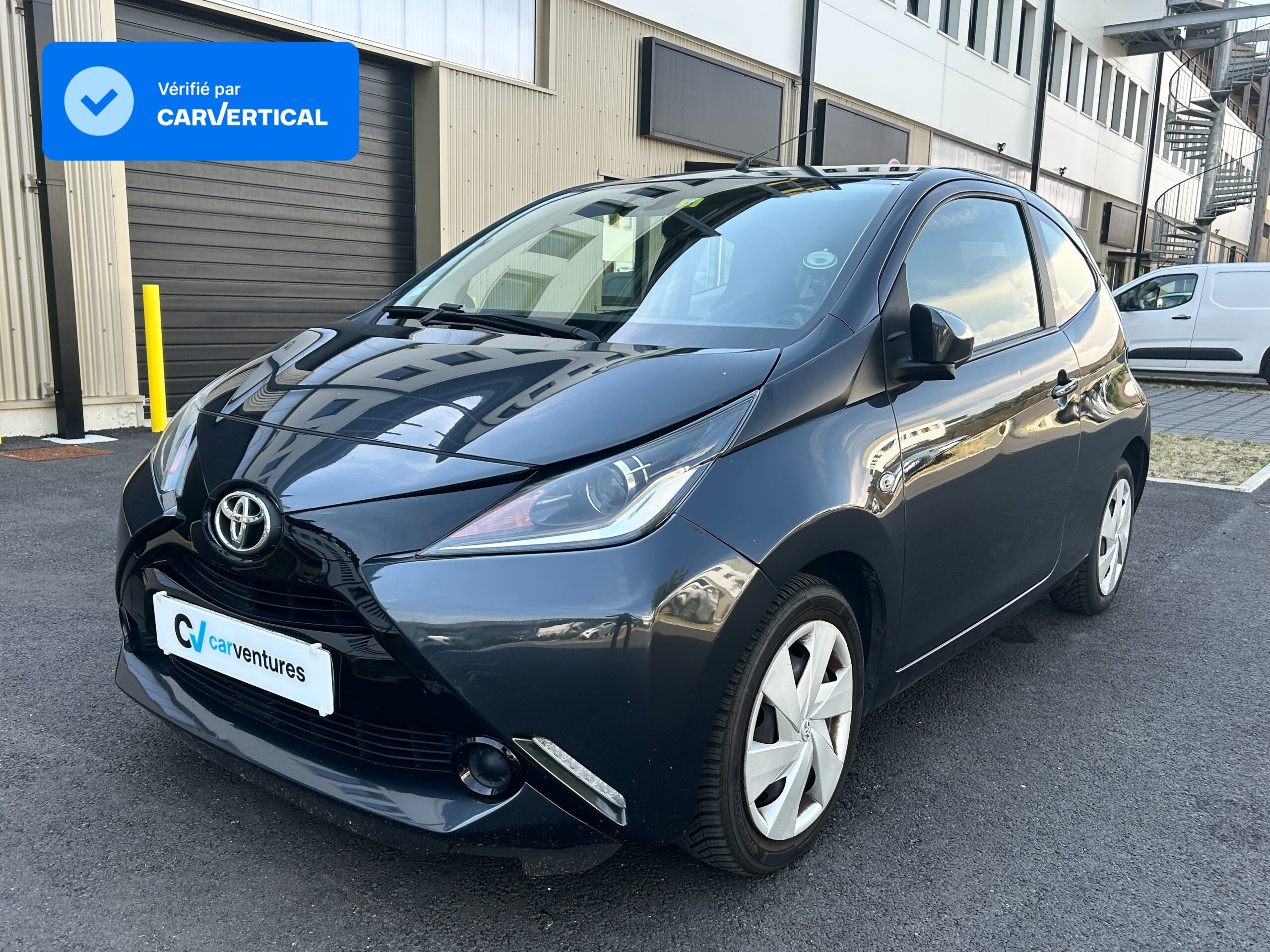 Toyota Aygo 1.0 VVT-i x-shift (2016) - Gris Foncé