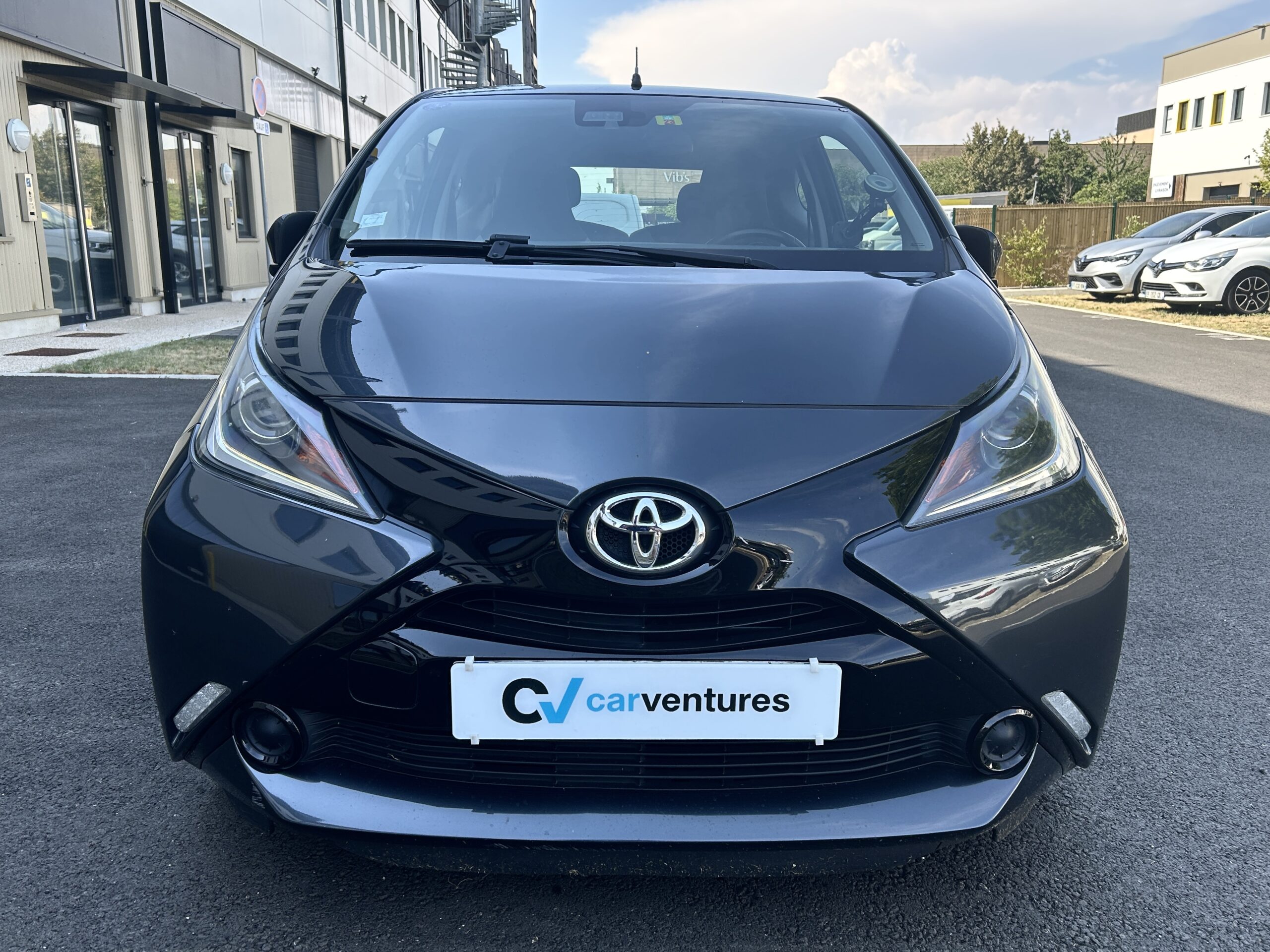 Toyota Aygo x-shift CarVentures photo 002