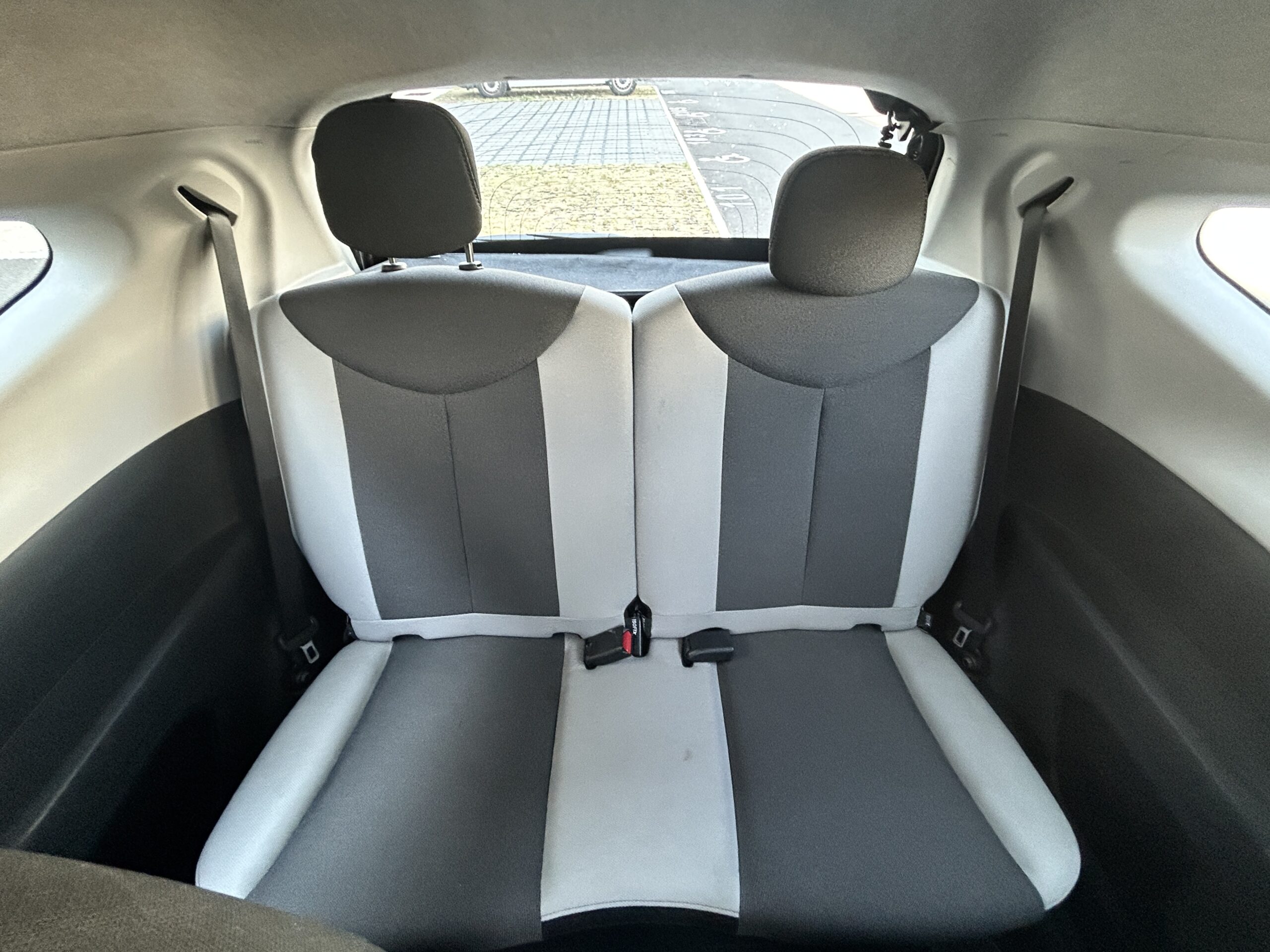 Toyota Aygo x-shift CarVentures photo 015