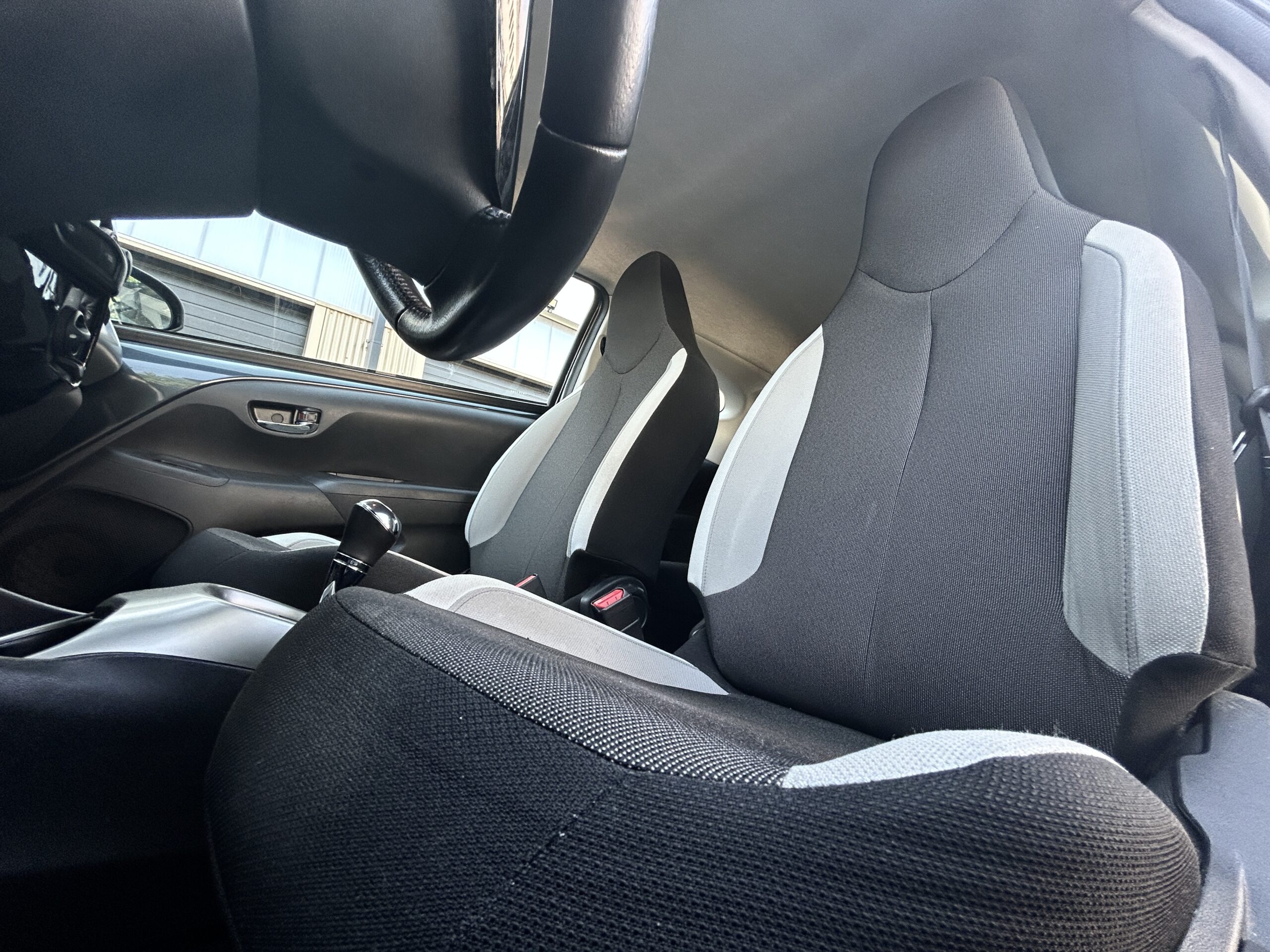 Toyota Aygo x-shift CarVentures photo 018