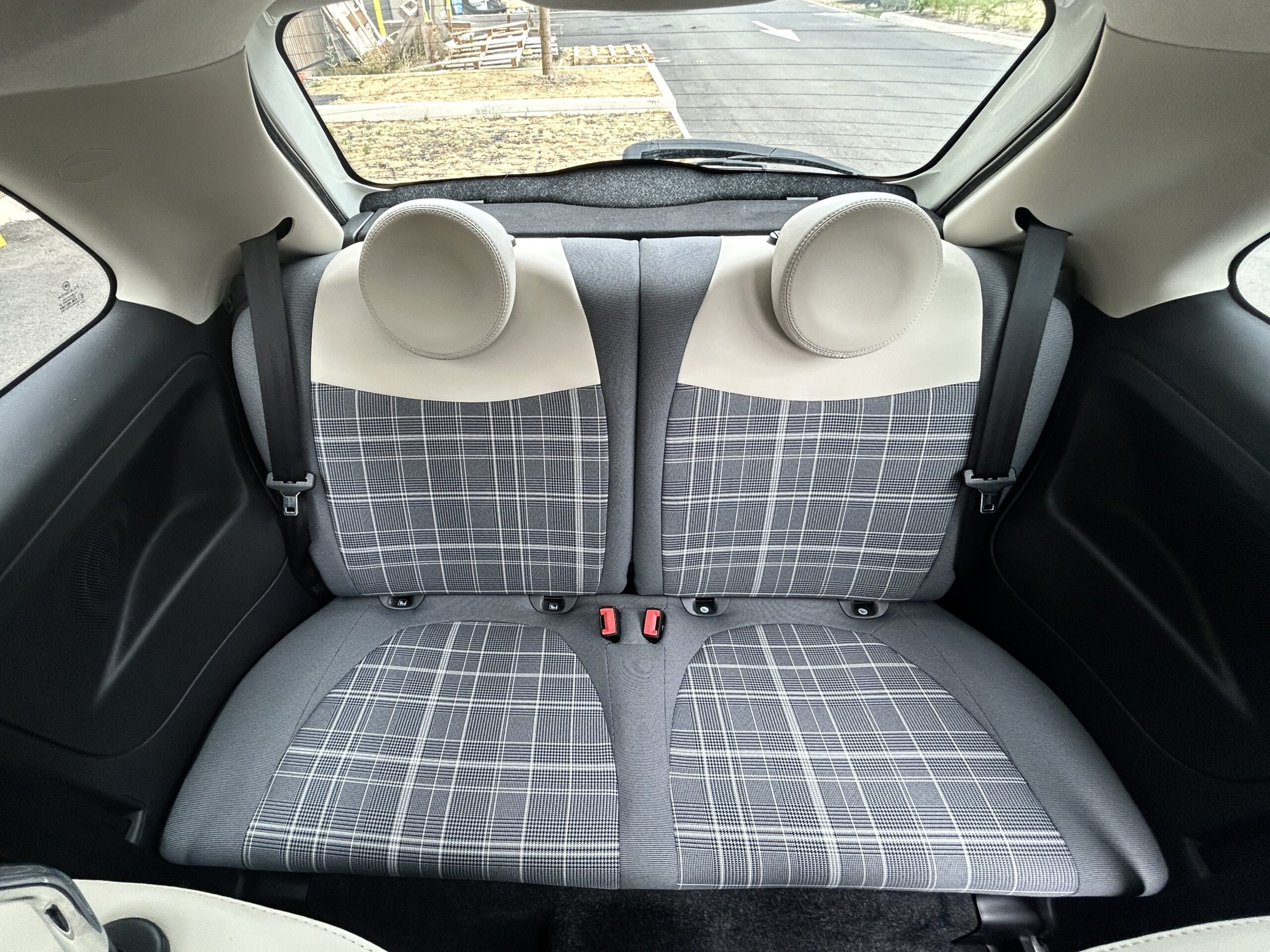 Fiat 500 1.2 69 Lounge CarVentures photo 013